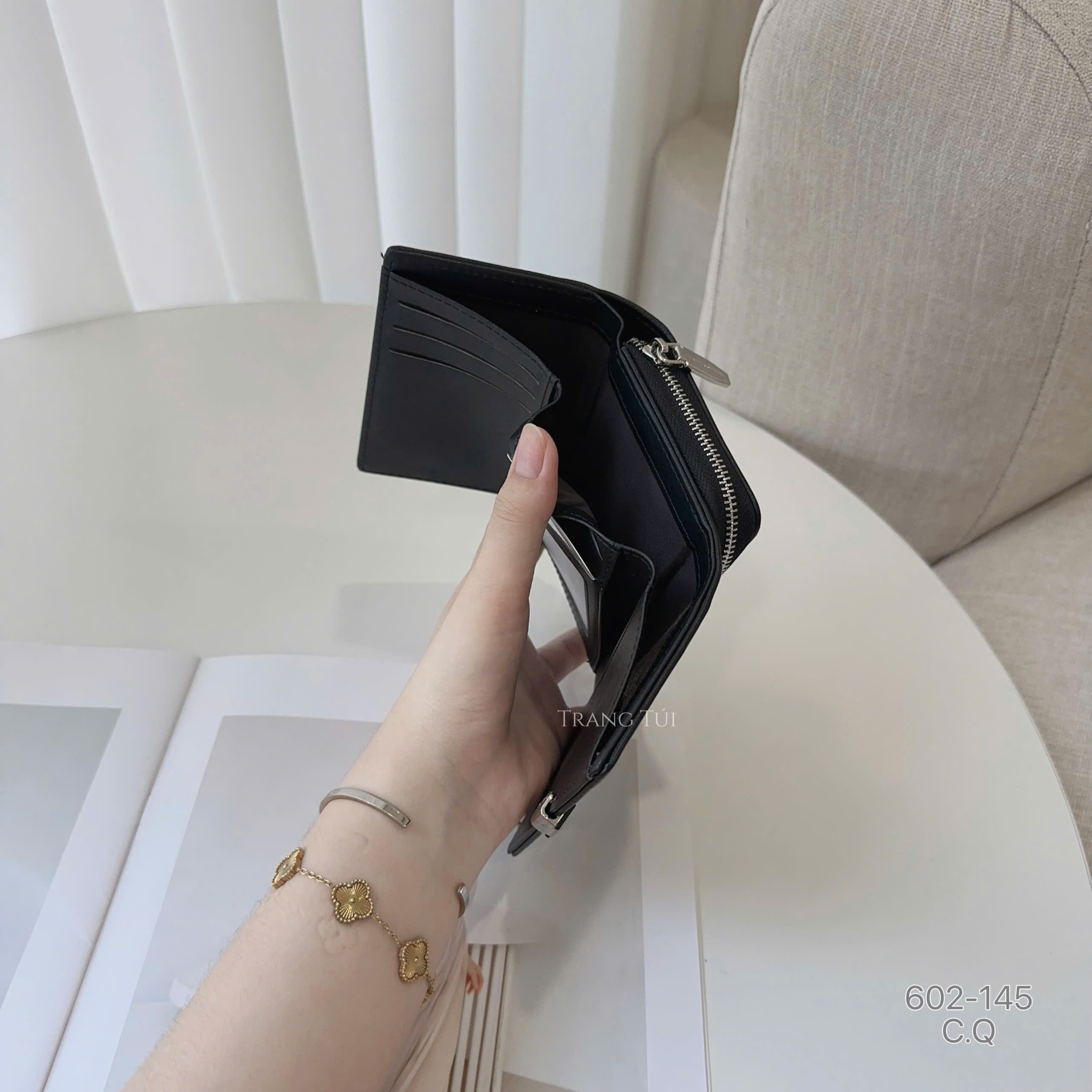 Ví ngắn cầm tay T6602-145_thumbnail_2