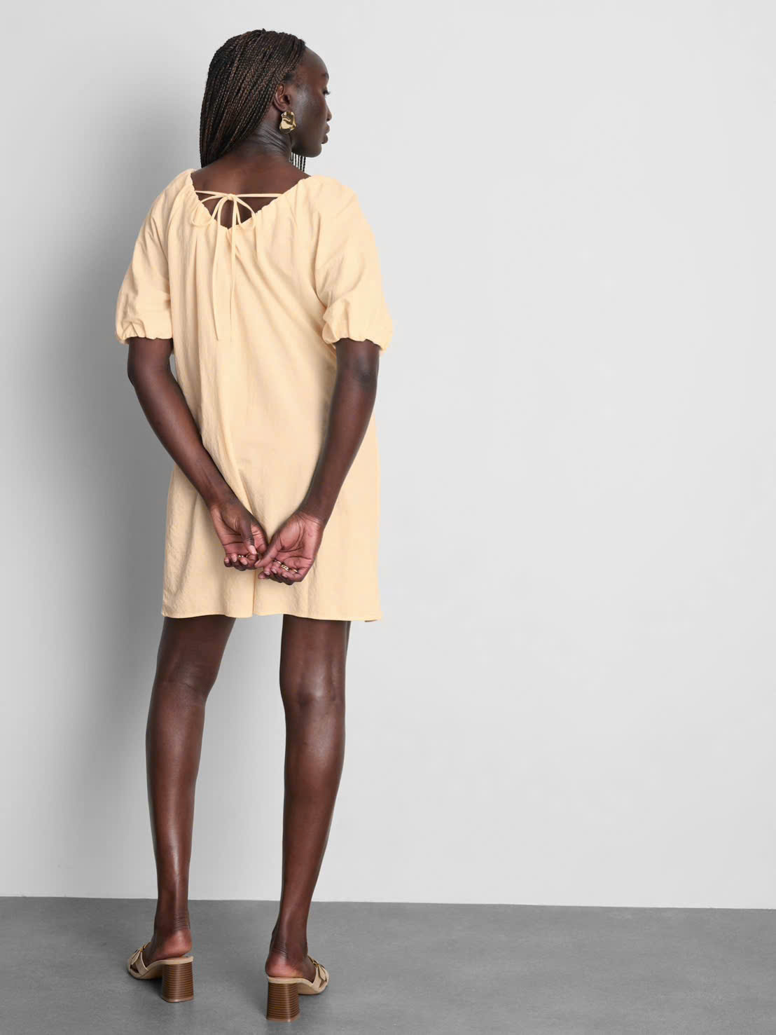 V198 VAY PRIMARK_thumbnail_1