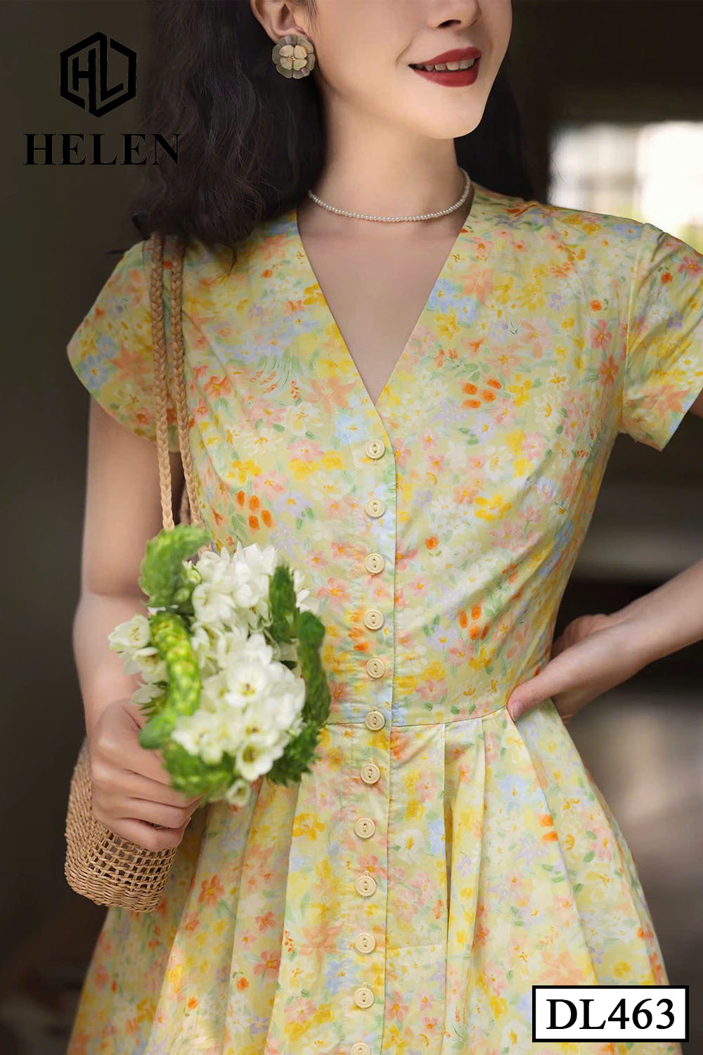 Đầm xòe hoa vàng cổ V DL463_thumbnail_2