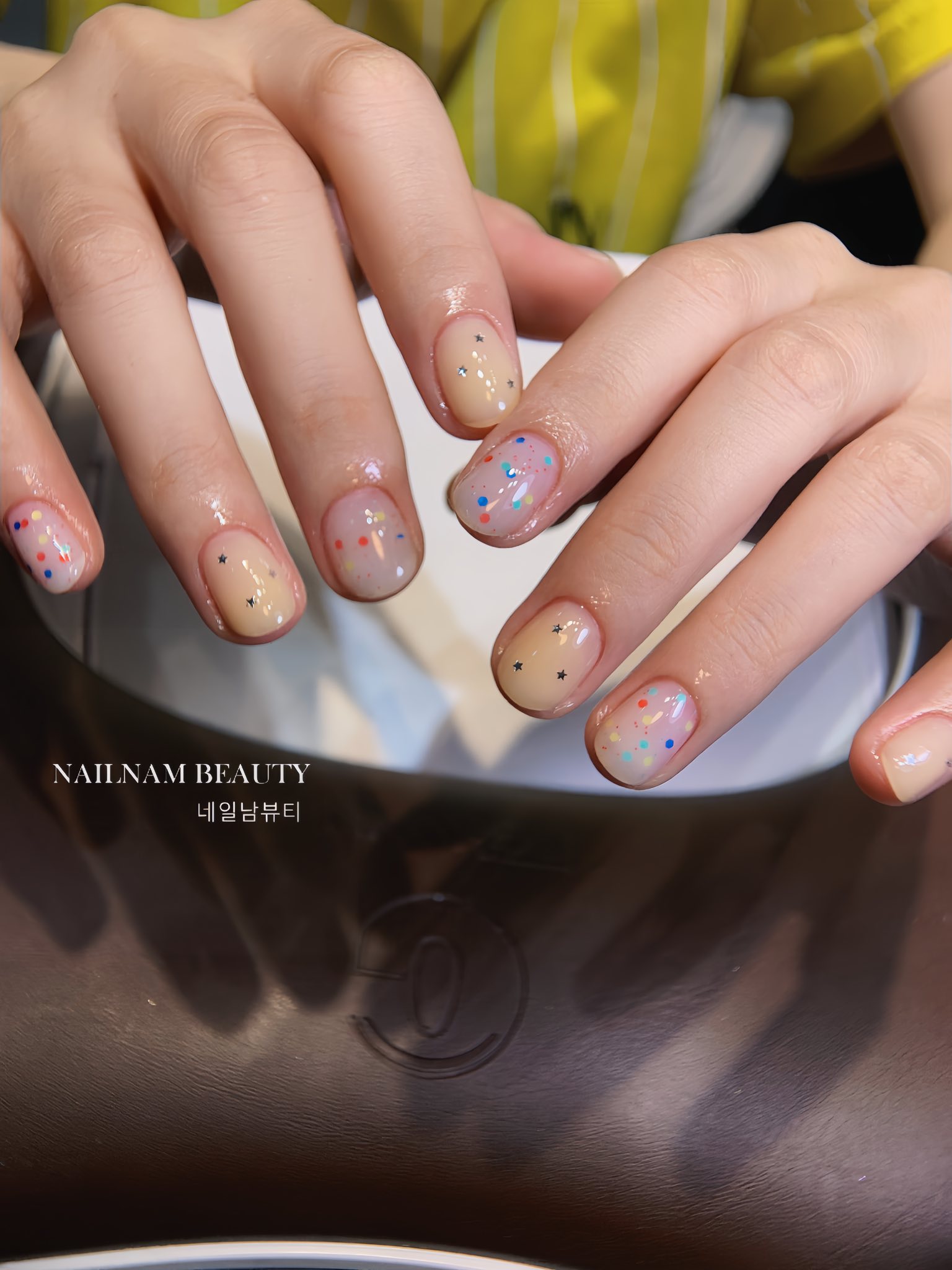 Bộ Nail Hạ Nhiệt Cho Những Ngày Hà Nội Nắng Gắt 40 Độ