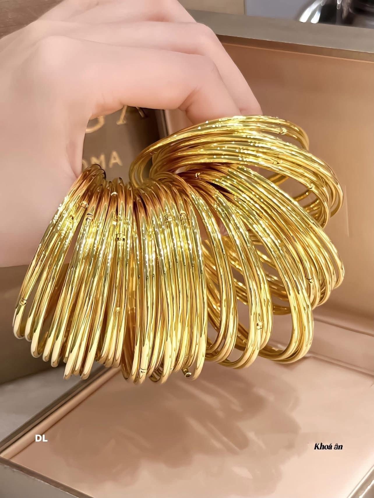 LT656 - Vòng kiềng bạc xi vàng trơn (rỗng)