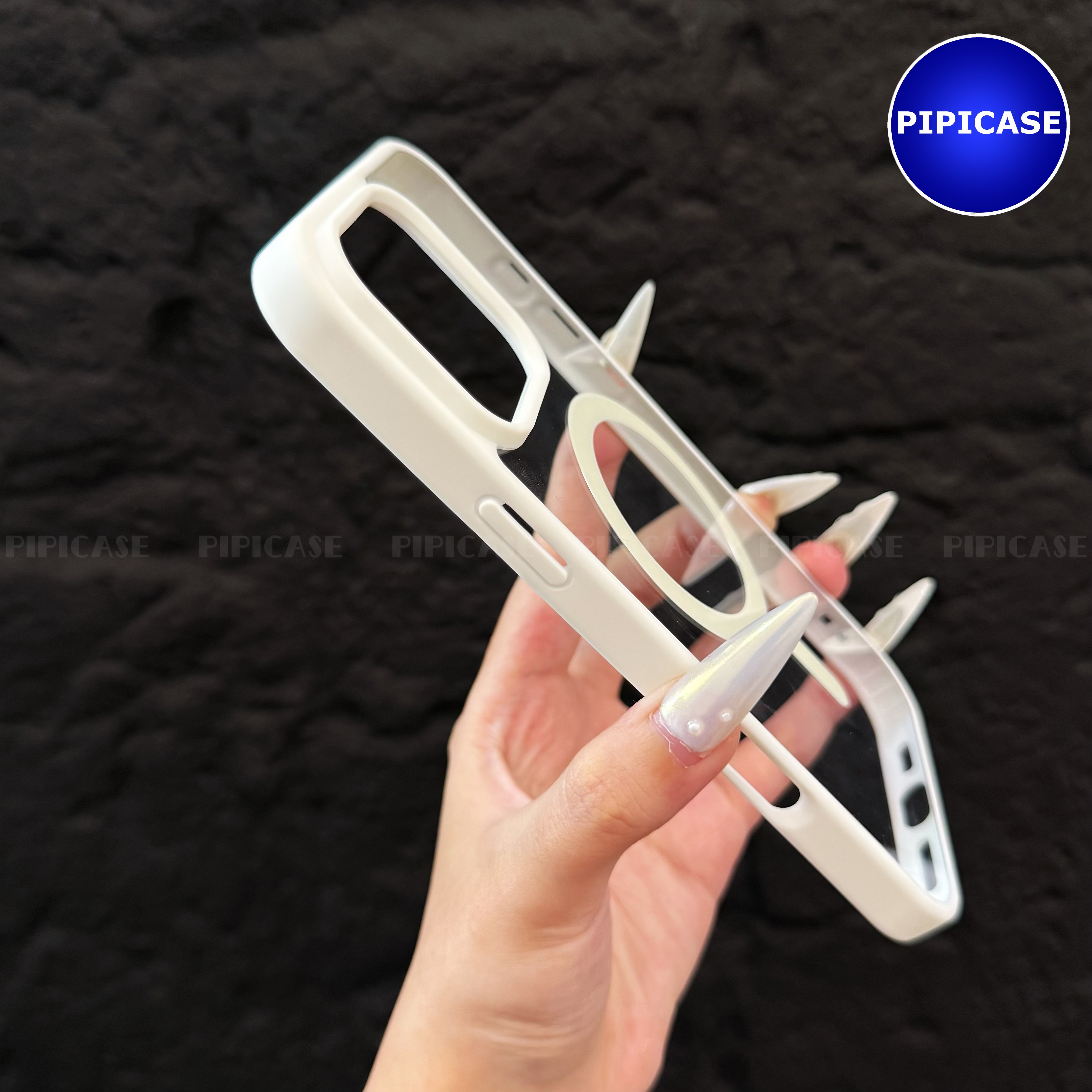 Ốp Lưng iPhone 16 Pro Max - Chic - Trắng_thumbnail_10