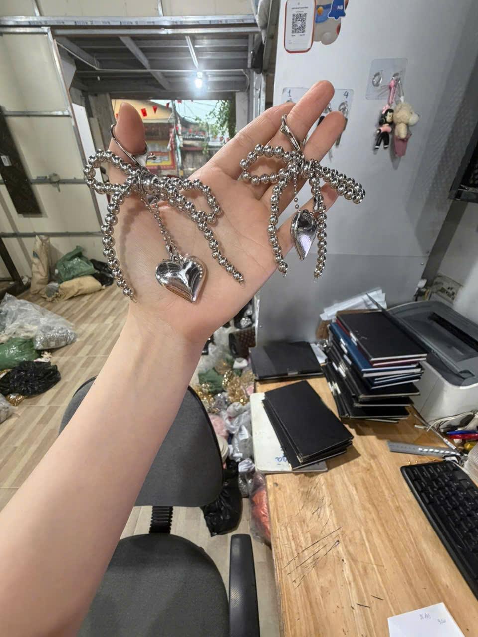 Móc Khoá Nơ Chuỗi Hạt Bạc Phối Charm Trái Tim Phong Cách Y2K Treo Túi Xách PK058_thumbnail_1