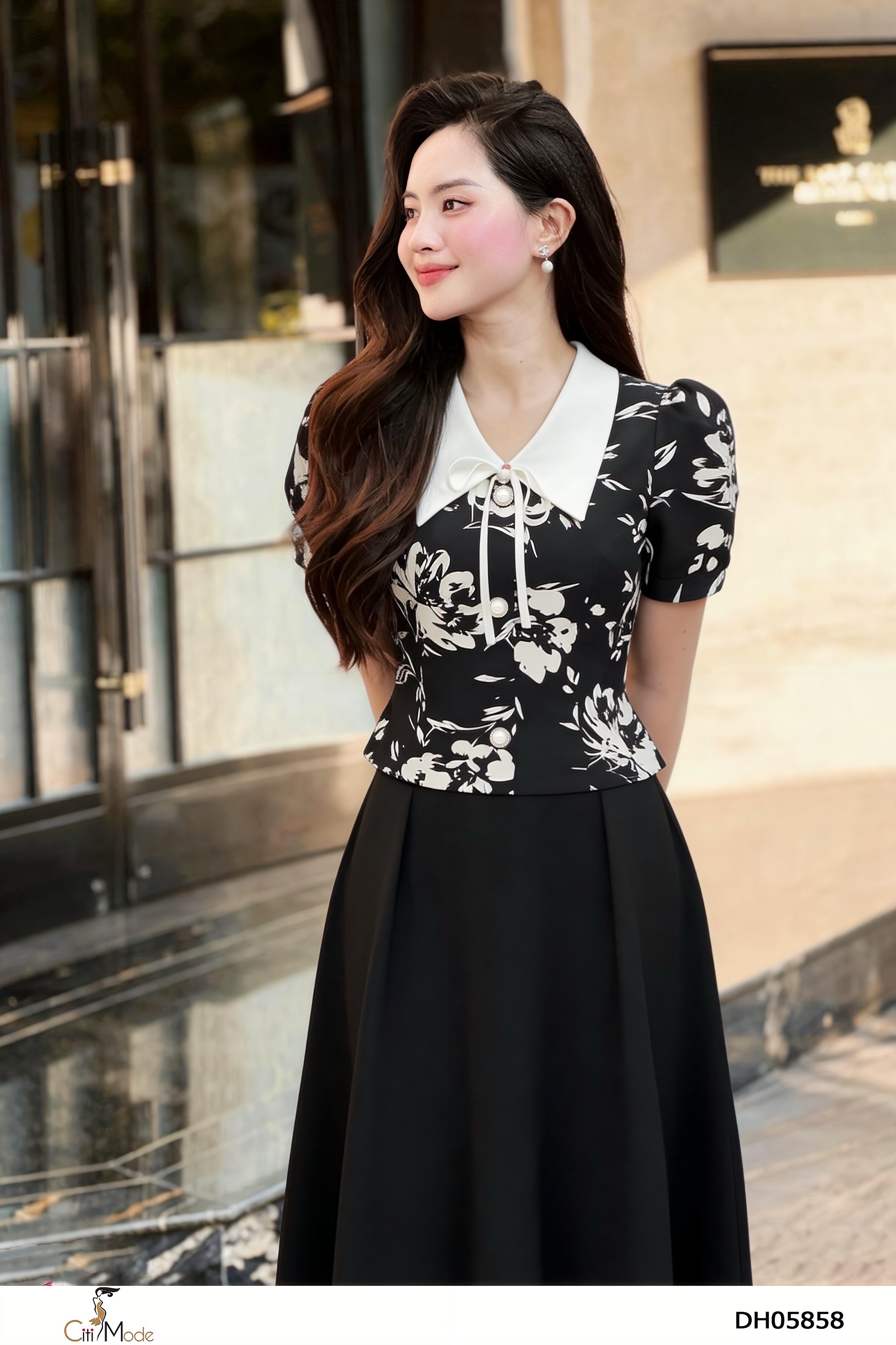 Đầm xòe đen phối hoa đên cổ trắng nơ tay cọc_thumbnail_2