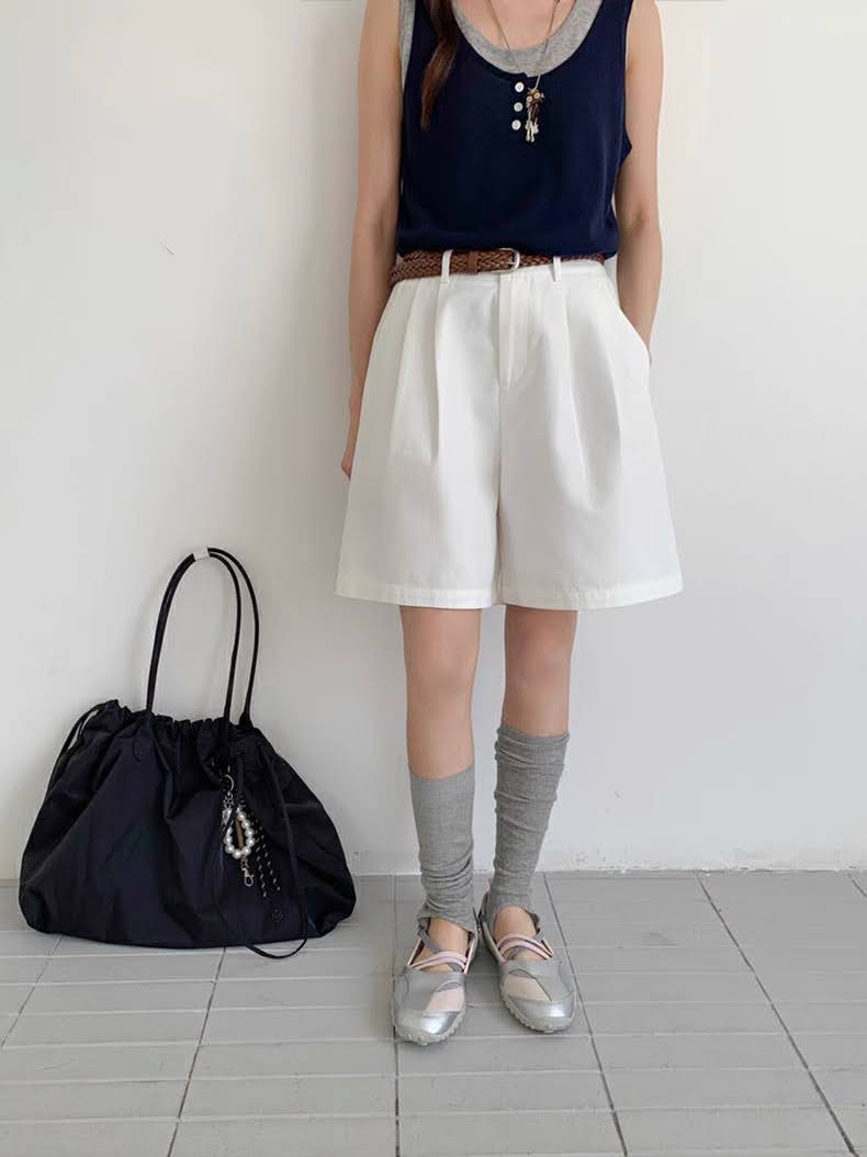 Quần sóc vải dáng dài tới gối thô kaki + belt da tết nâu