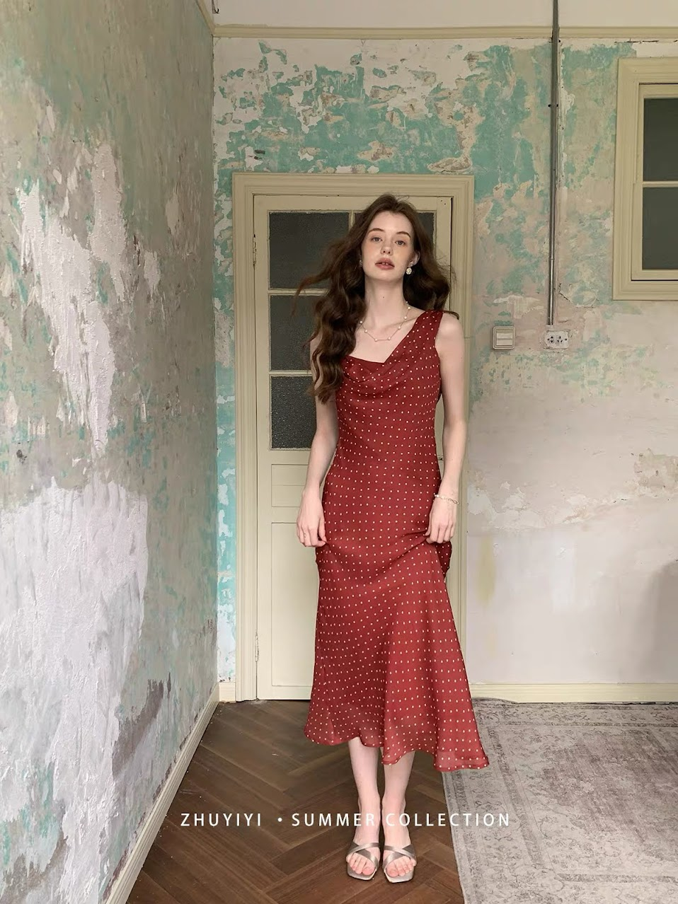 Lucas - Váy chấm bi voan tơ lệch vai dáng dài LS SHA