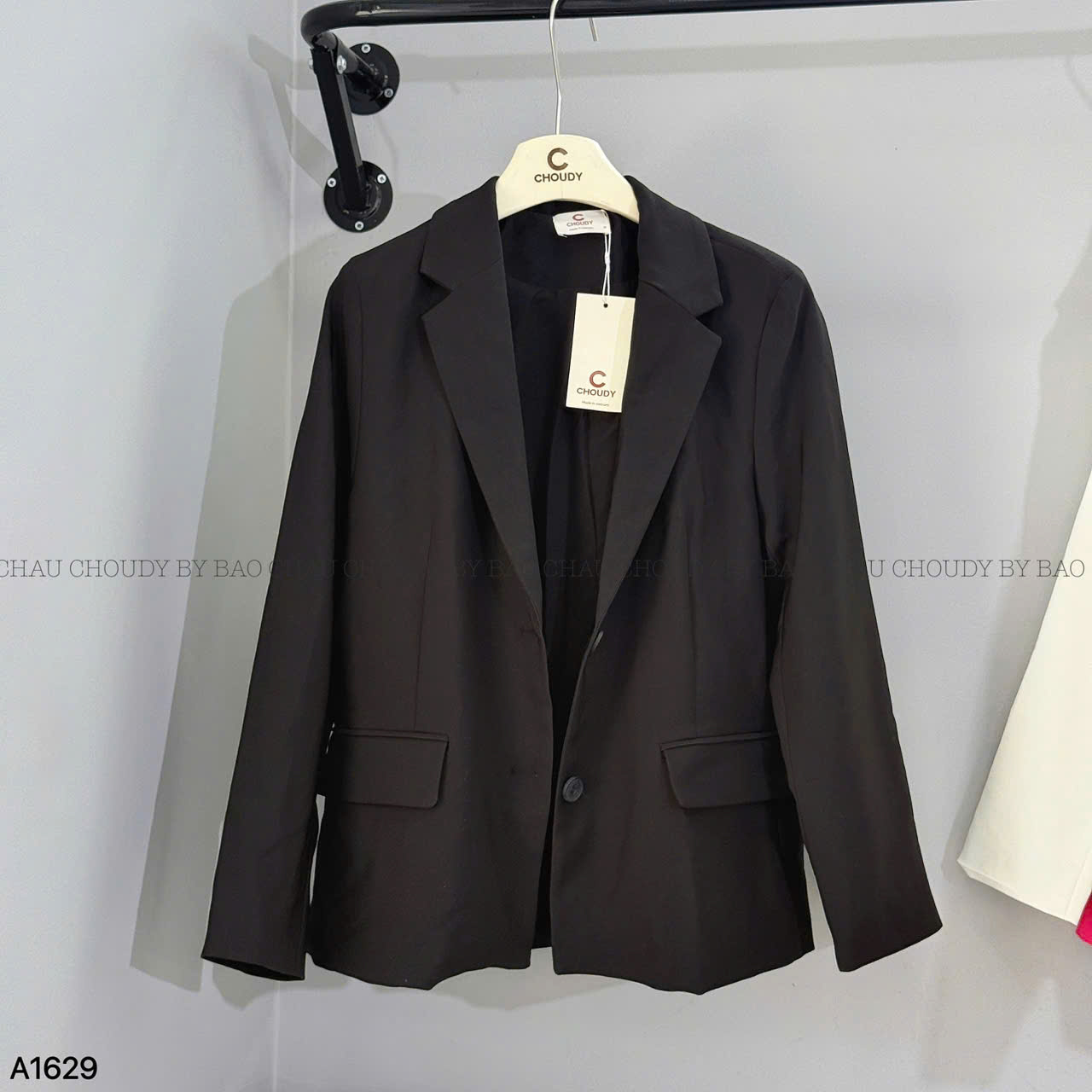 SALE A1629_thumbnail_4