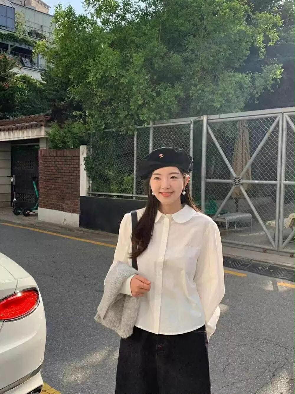 Áo sơ mi cổ sen cài cúc dài tay trần rúm sau cổ Sons