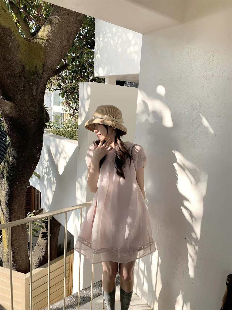 Lucas - Váy thô cộc tay cổ sen phối ren dáng suông xòe nhẹ phối ren gấu váy_thumbnail_4