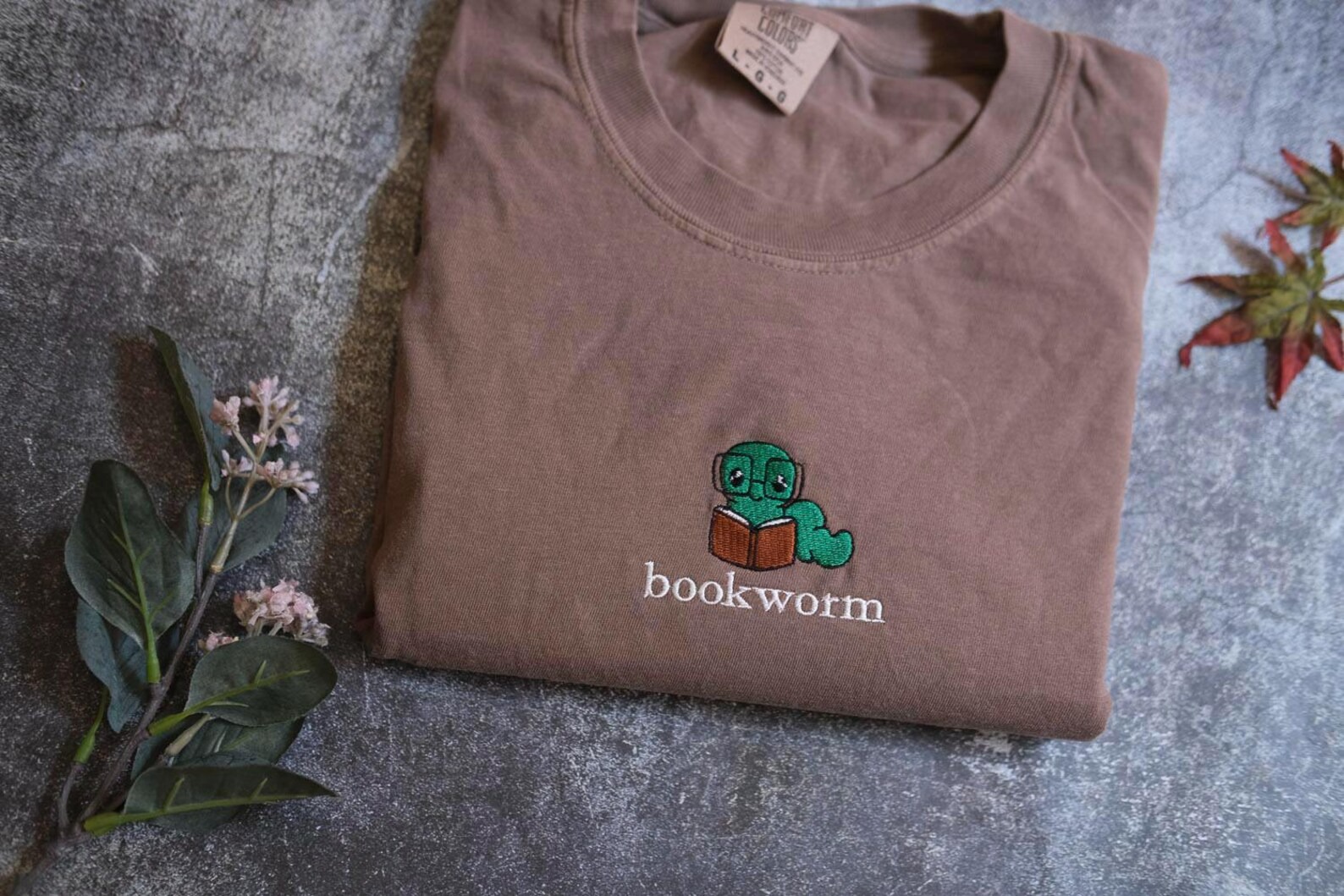 Bookworm Embroidered shirt_thumbnail_3