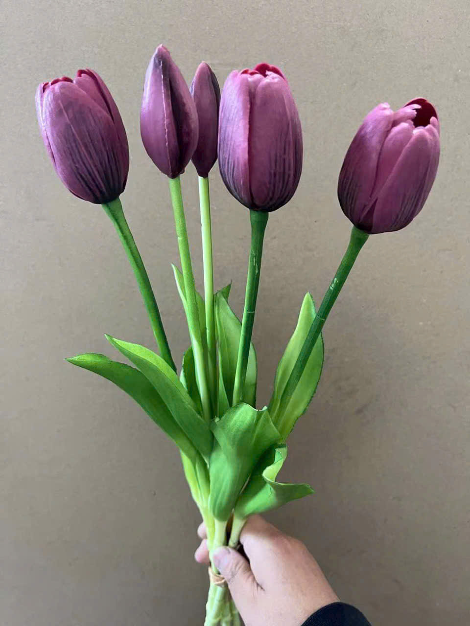 Hoa Tulip Cao Su Trang Trí Đám Cưới Cao Cấp – Mềm Mịn Như Hoa Thật, Sang Trọng Bền Đẹp Dễ Vệ Sinh_thumbnail_11