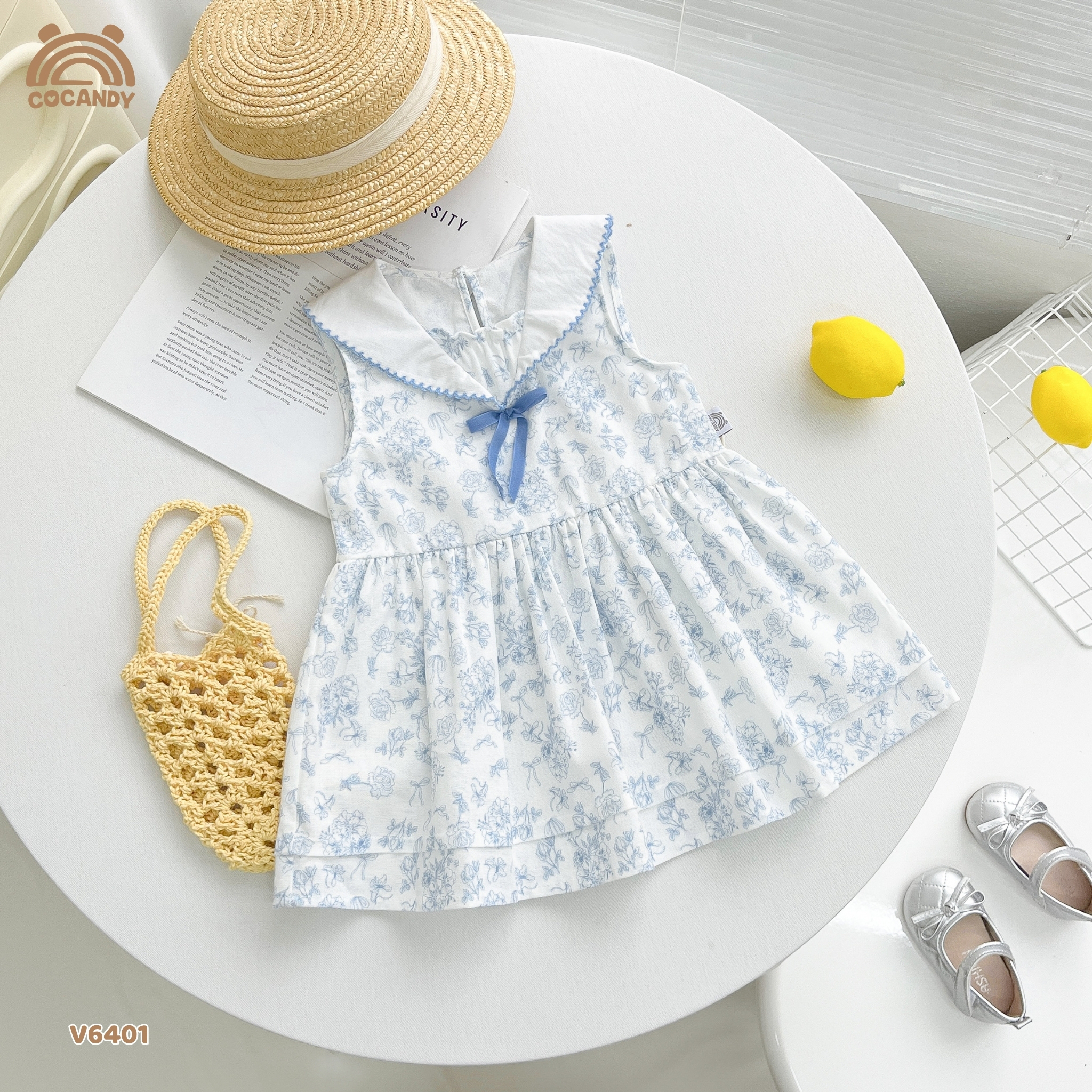 Váy sát nách linen TRẮNG hoa nhí xanh cổ nơ