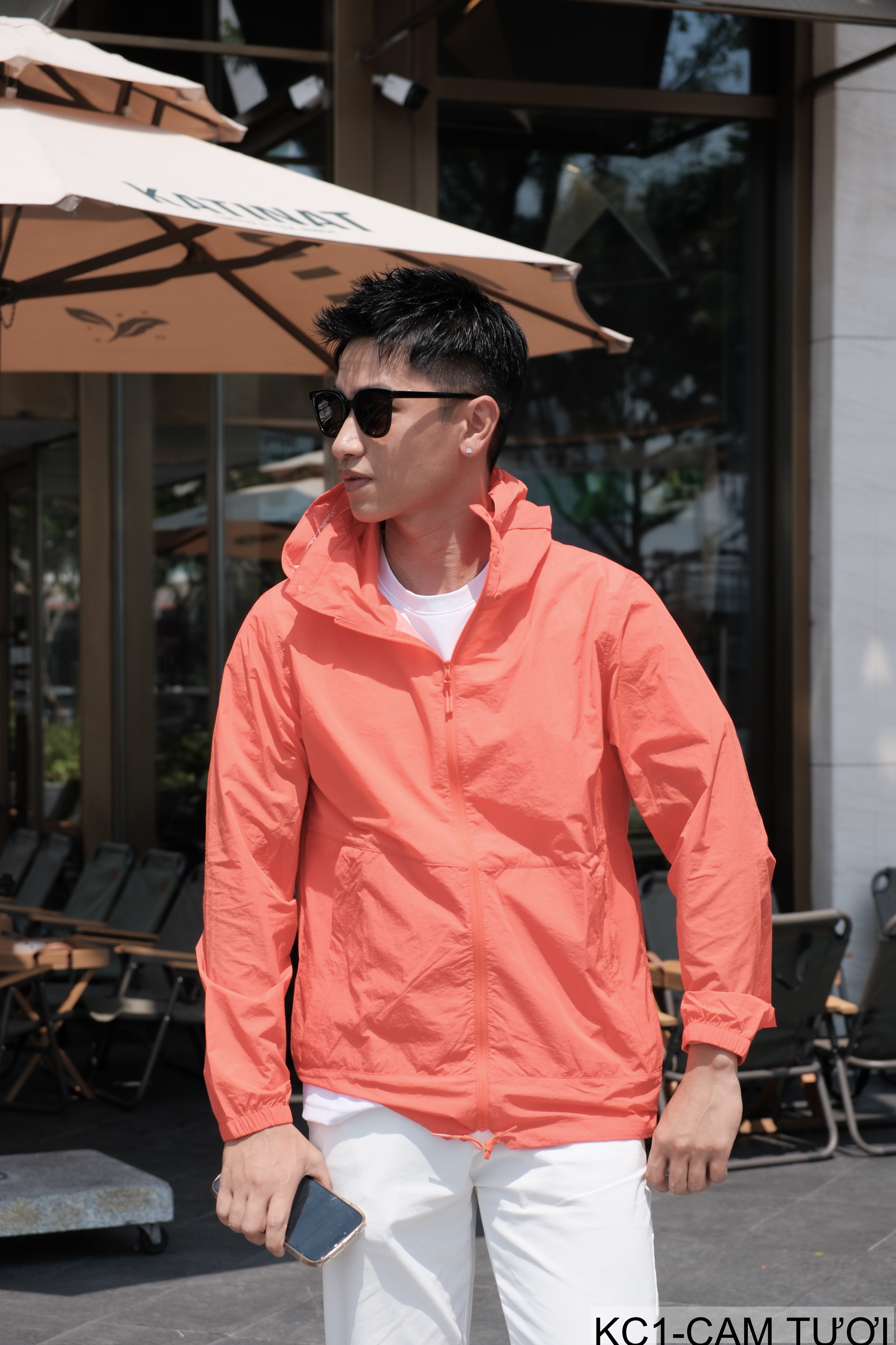KC1 - Áo khoác chống nắng nam nữ UPF50+ siêu mỏng, thoáng khí, dáng rộng, có mũ trùm đầu_thumbnail_5