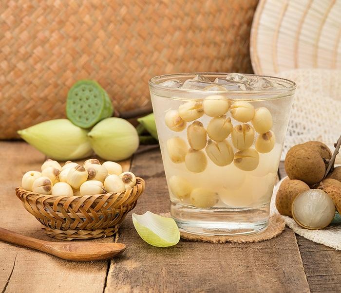 Cách làm chè vải hạt sen ngon kiểu nhà làm
