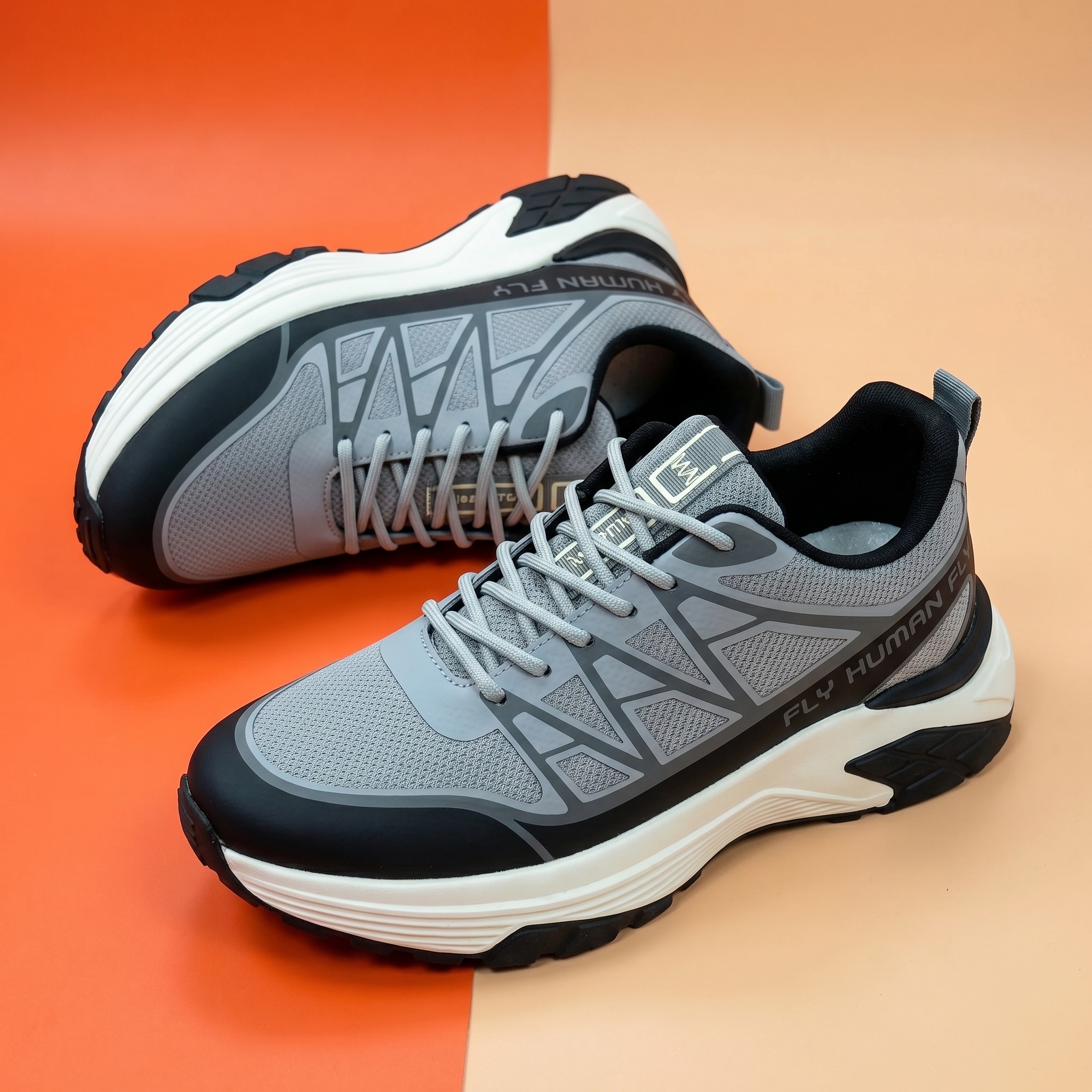 Sneaker thể thao CS211