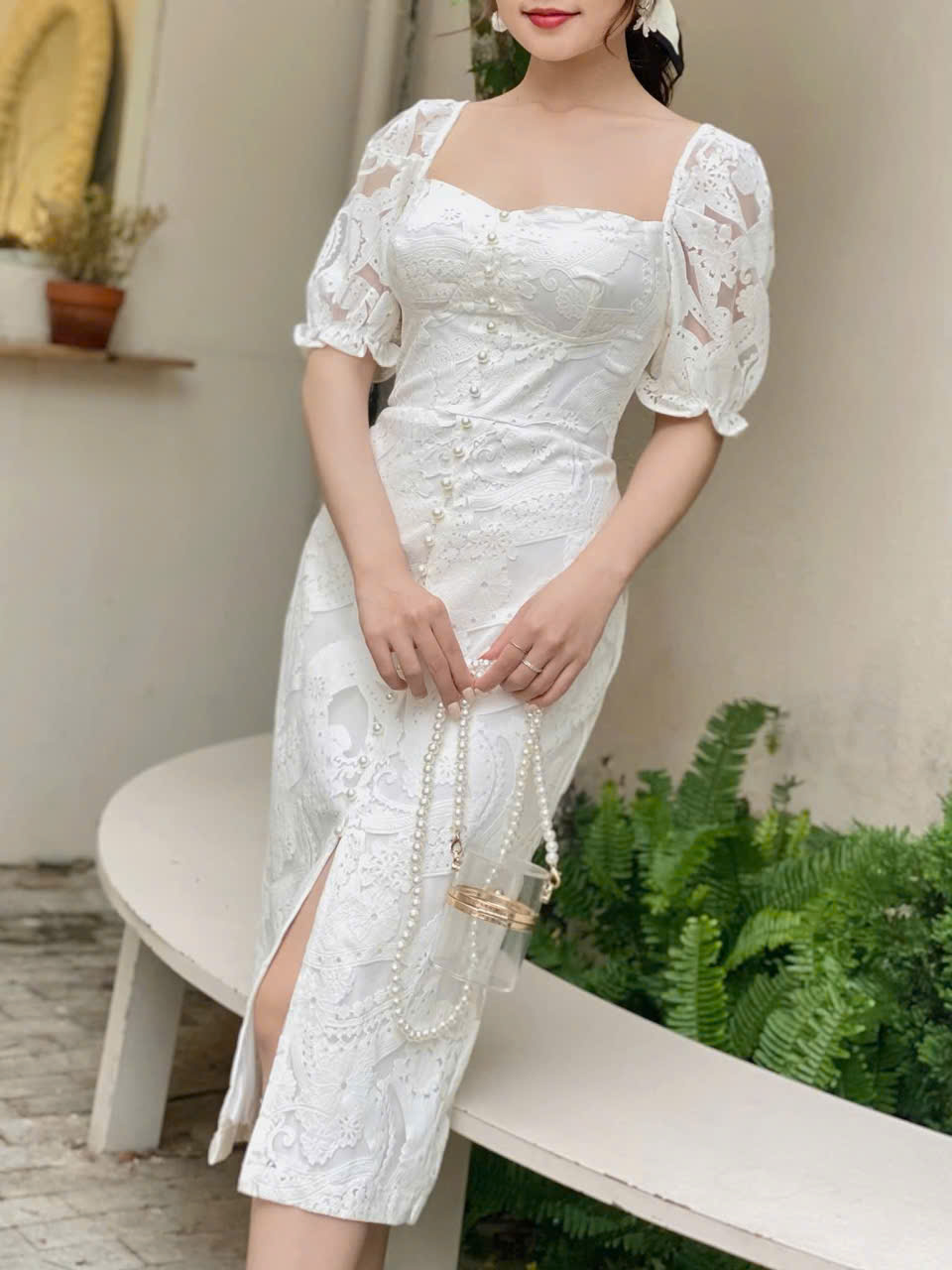 01-CA - White Lace Bodycon Dress
