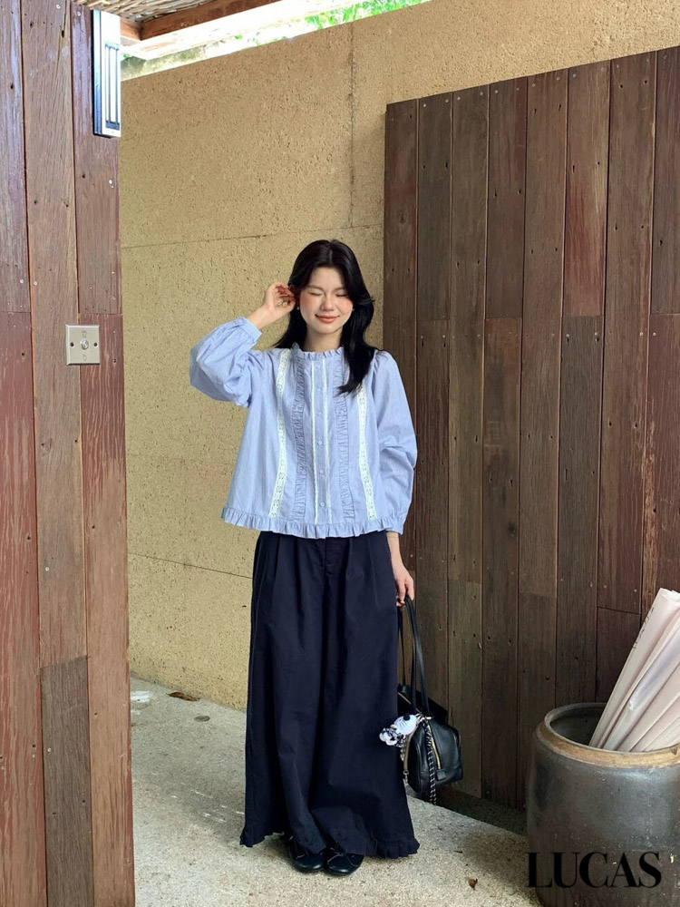 Áo sơ mi thô sọc JUBOW cúc trong phối ren dọc 2 bên, nẹp áo, phối sọc ngang 2 bên_thumbnail_2