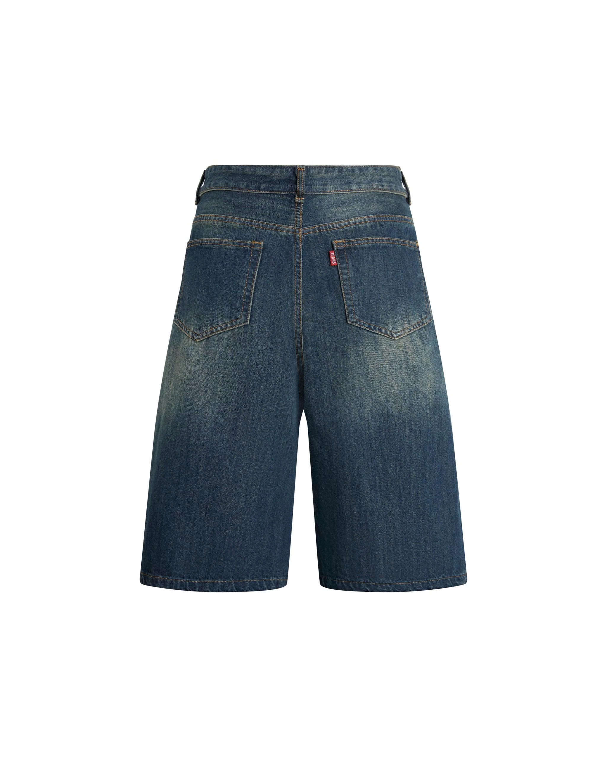 Mặt sau quần short jean lửng bigsize QSJ67 với hai túi sau