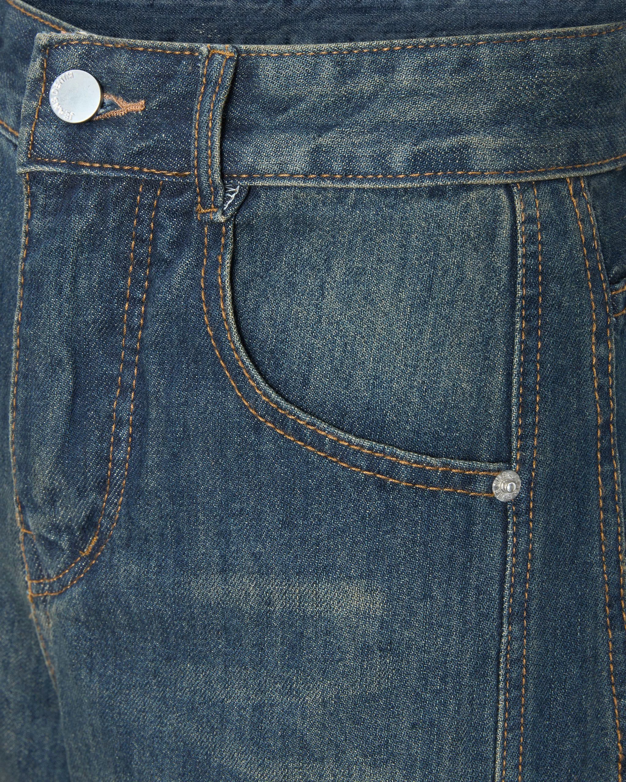 Cận túi trước và đường chỉ quần short jean lửng bigsize QSJ67