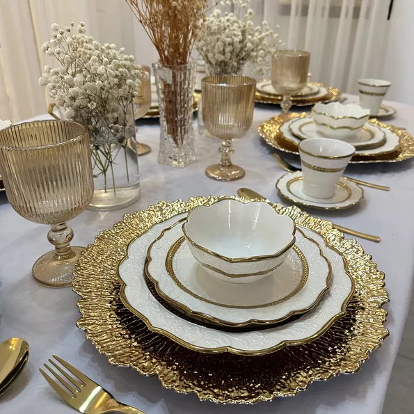 Product image - Gold White Flower Plates