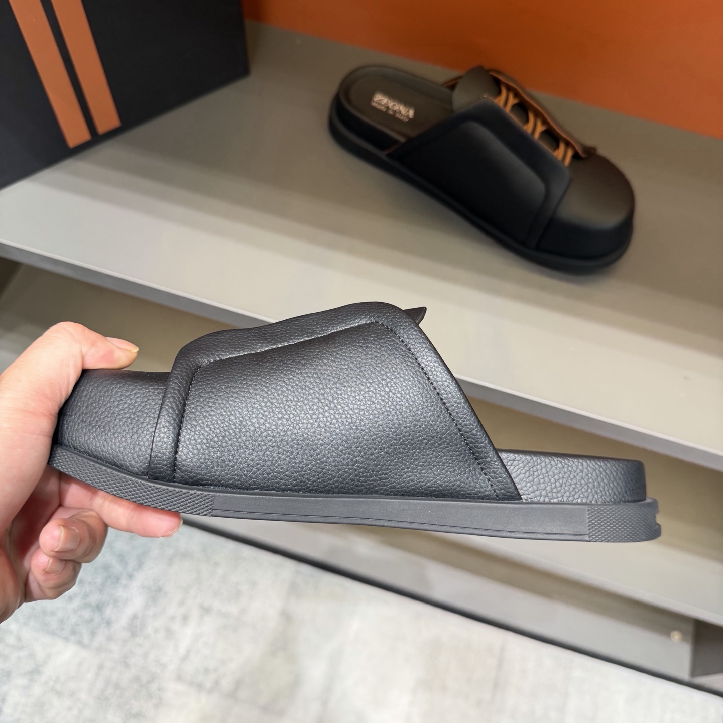 Sục Zegna_thumbnail_7