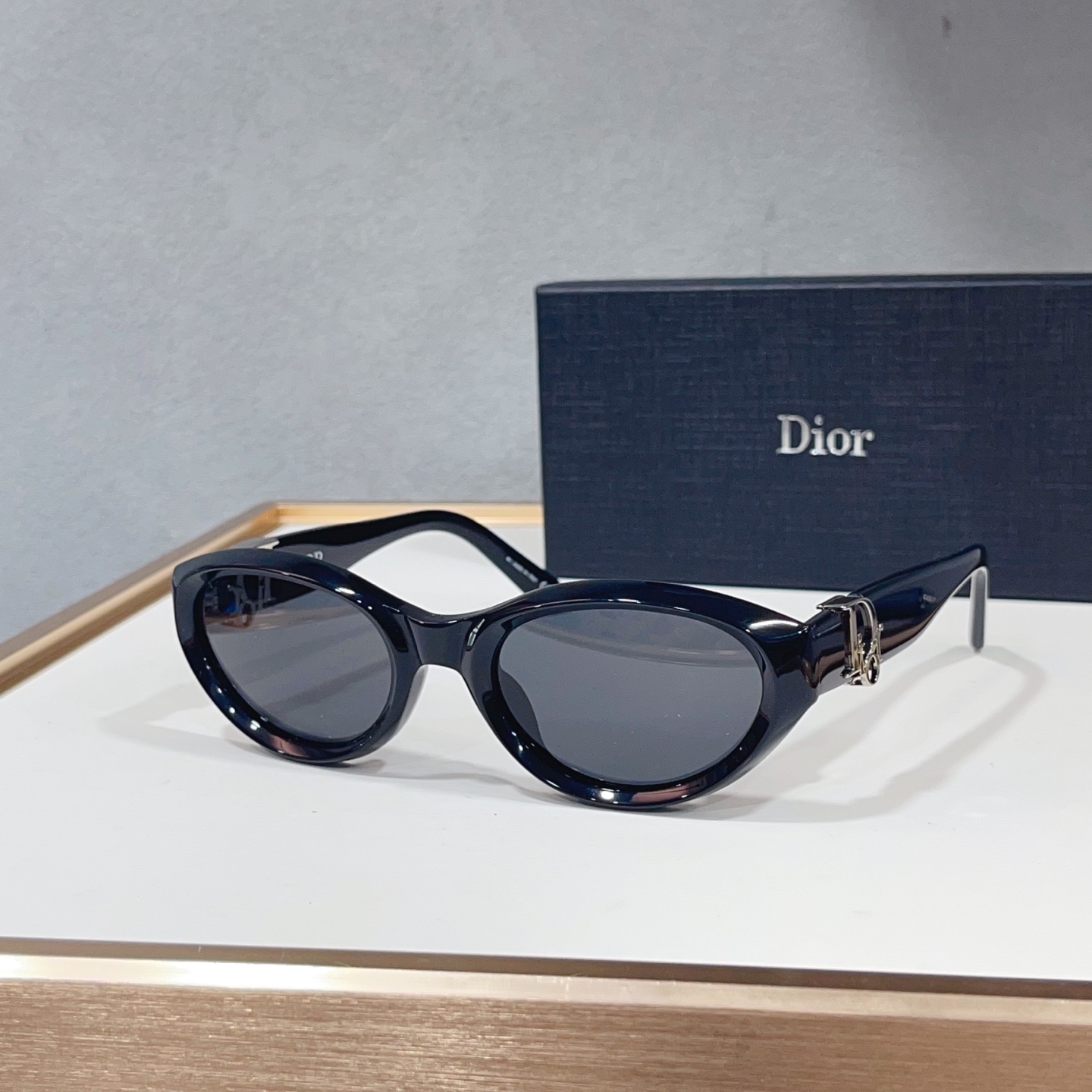Kính dior_thumbnail_4