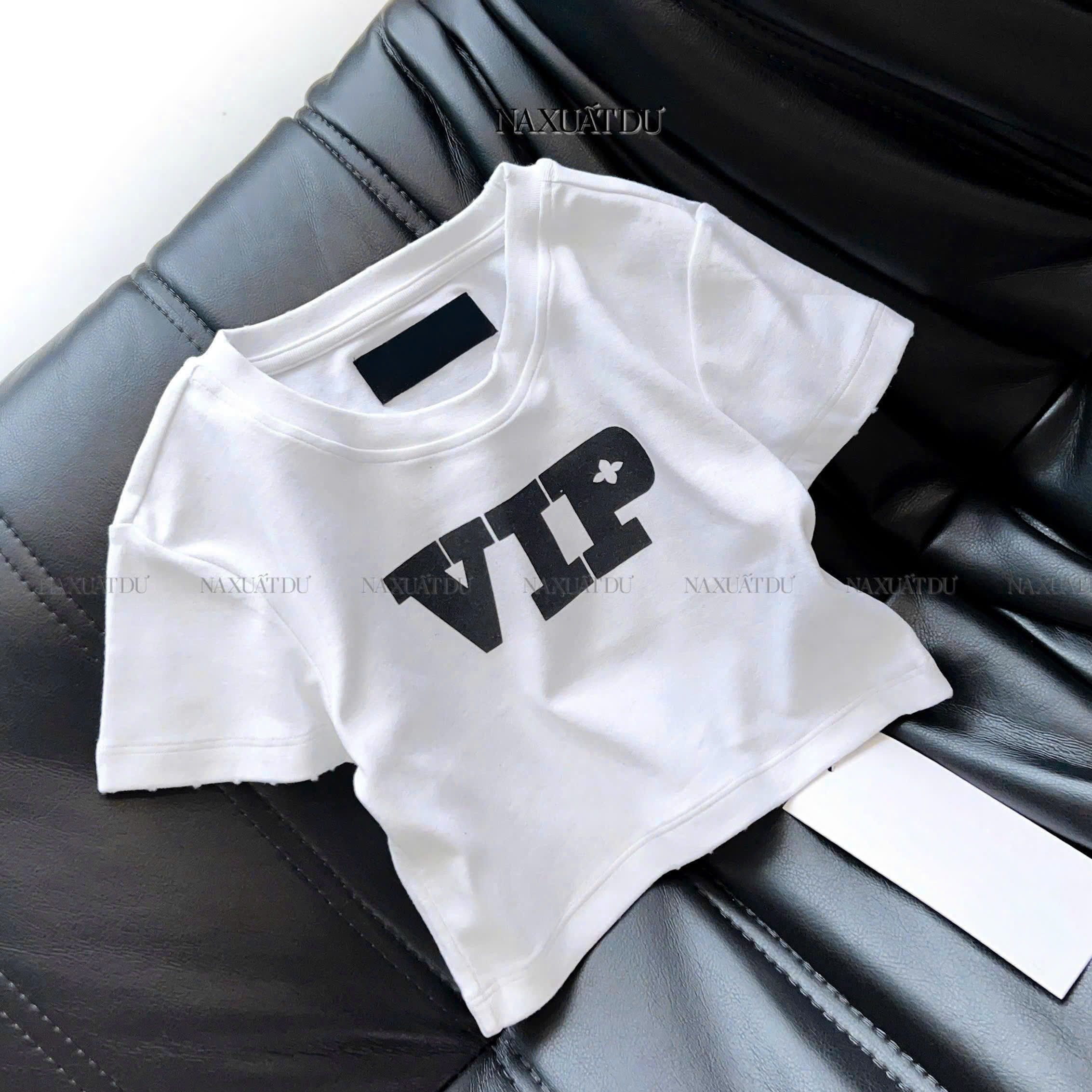 Áo croptop - A105 (SALE)_thumbnail_2