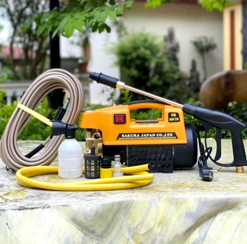 Máy Rửa Xe Gia Đình Sakura – Máy Xịt Rửa Cao Áp Công Suất Mạnh, Rửa Xe, Vệ Sinh Sân Vườn- giá rẻ