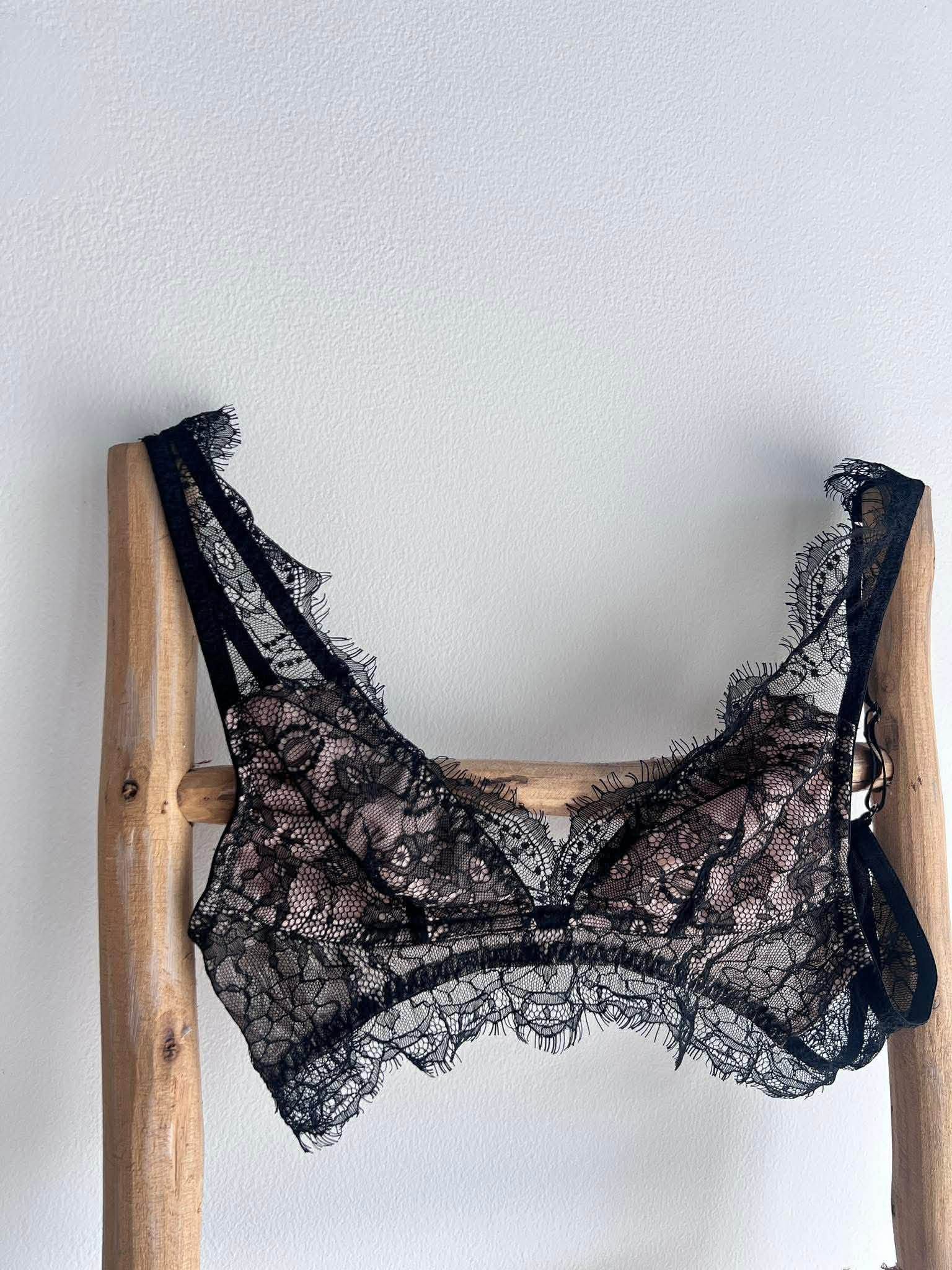 Áo Ngực LOC Không Gọng Không Mút Midnight Lace