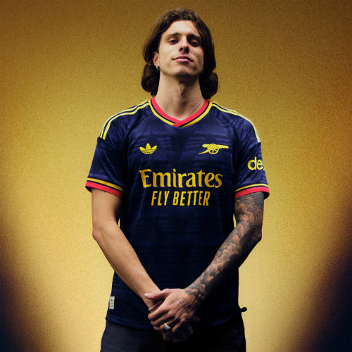 Arsenal sân khách bản player 26-27