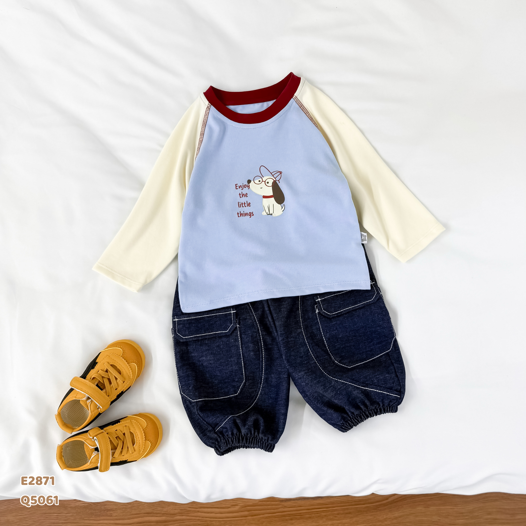 Áo dài XANH BE tay phối hình cún_thumbnail_1