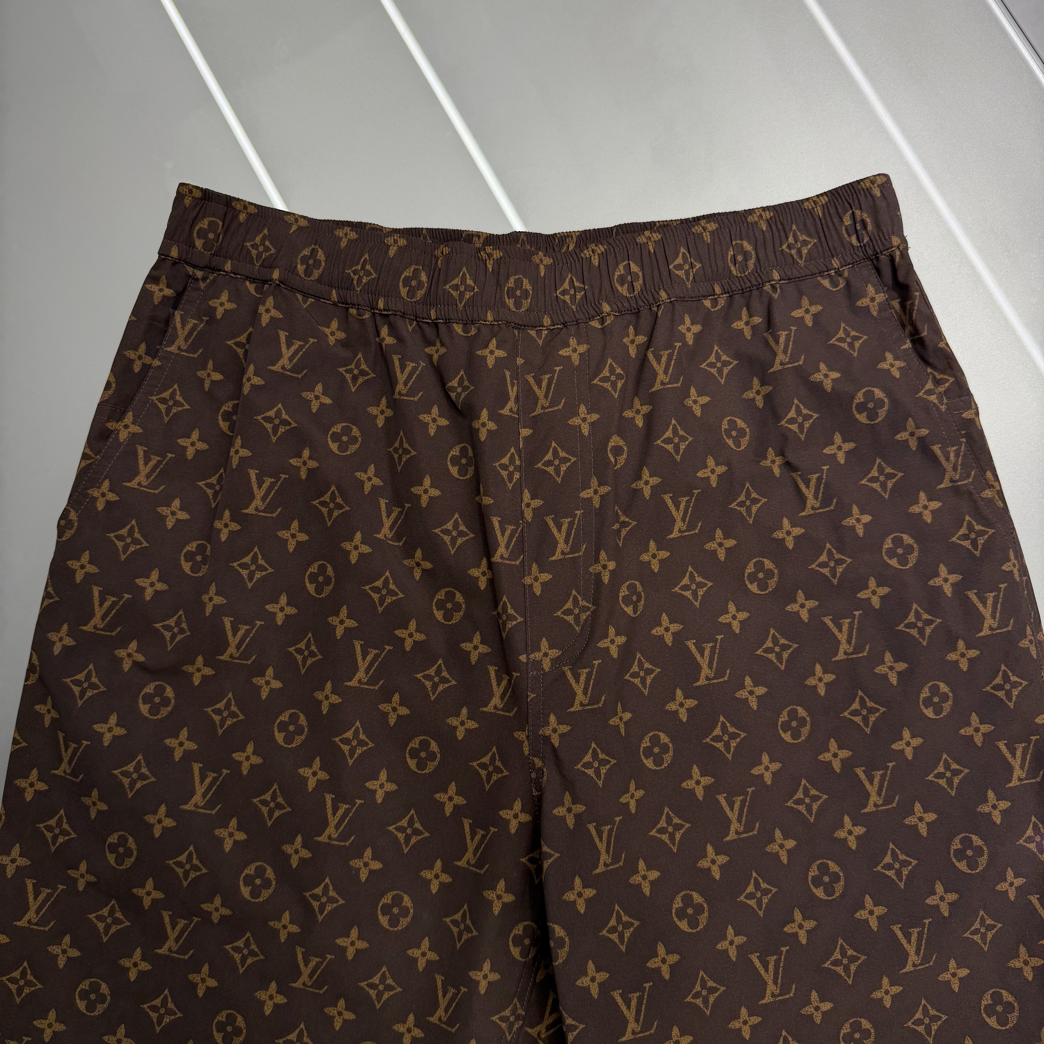 Bộ LV _thumbnail_3