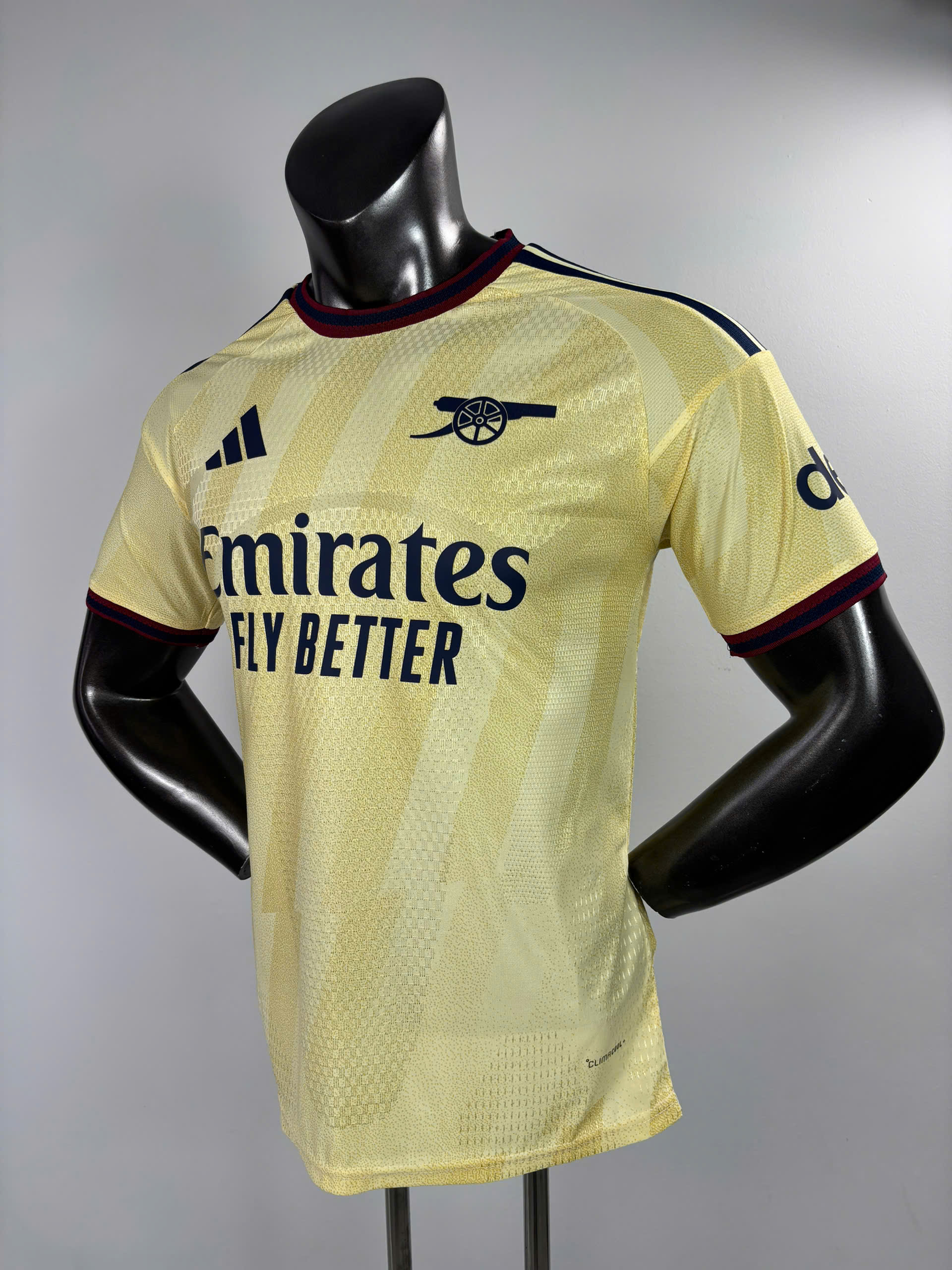 Áo Arsenal 3rd vàng nhạt 26/27 SF