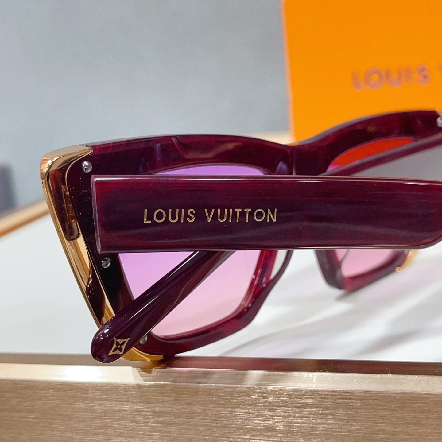 Kính Lv_thumbnail_8