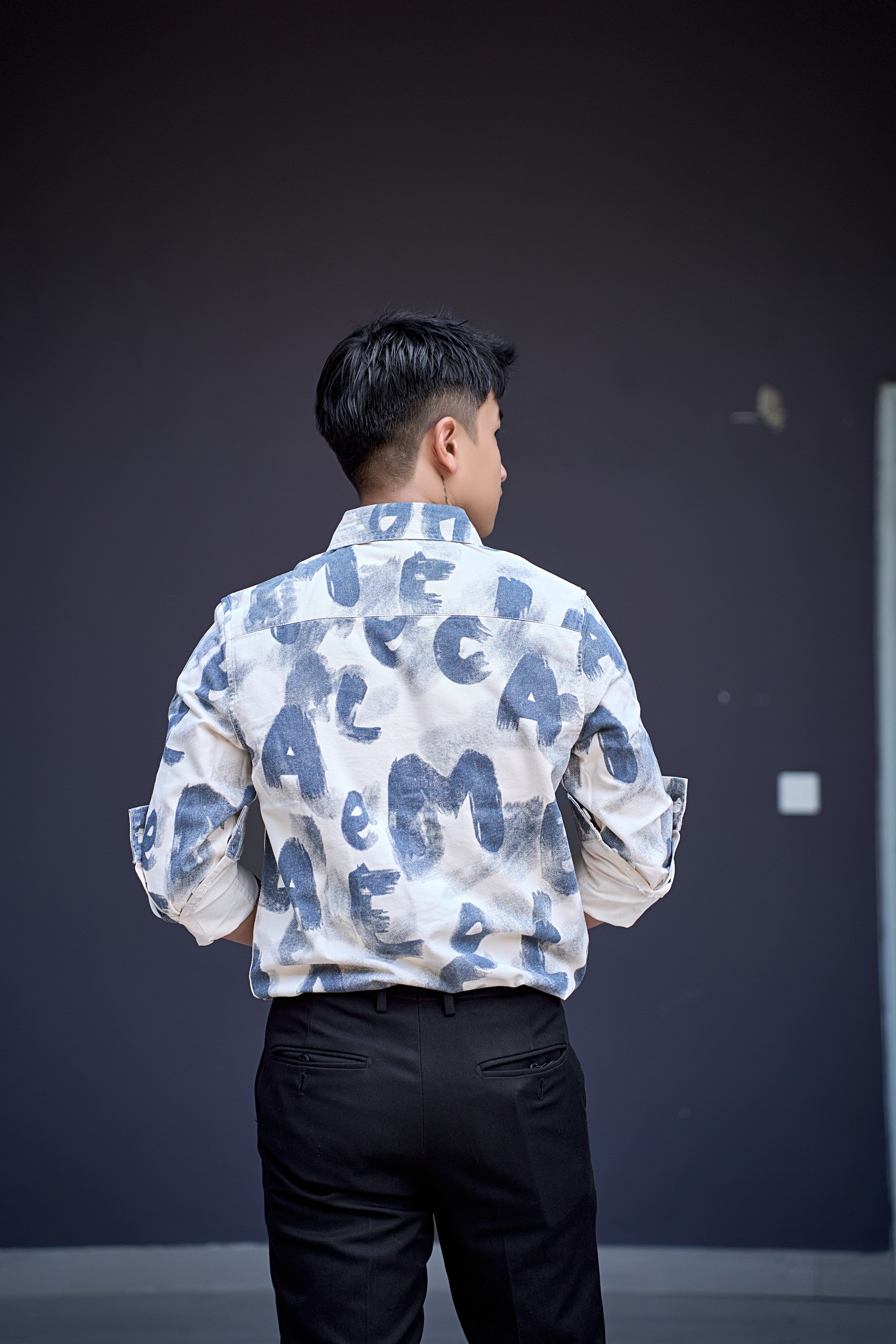 SA110 - Áo sơ mi nam dài tay in chữ nghệ thuật phong cách Nhật, chất cotton mềm mại, form rộng rãi thời thượng_thumbnail_12