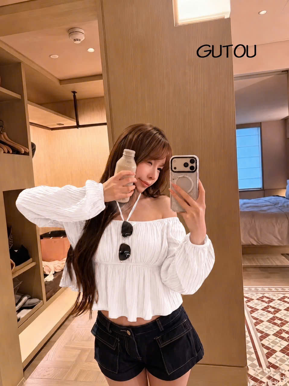 [ GUTOU ] Áo Kiểu Trễ Vai Ôm Dáng Tay Phồng Bo Chun_thumbnail_3