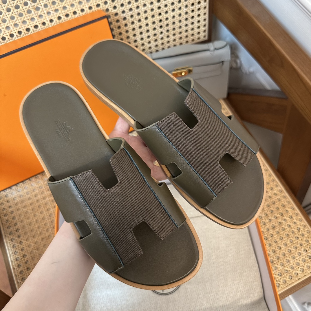 Dép HM