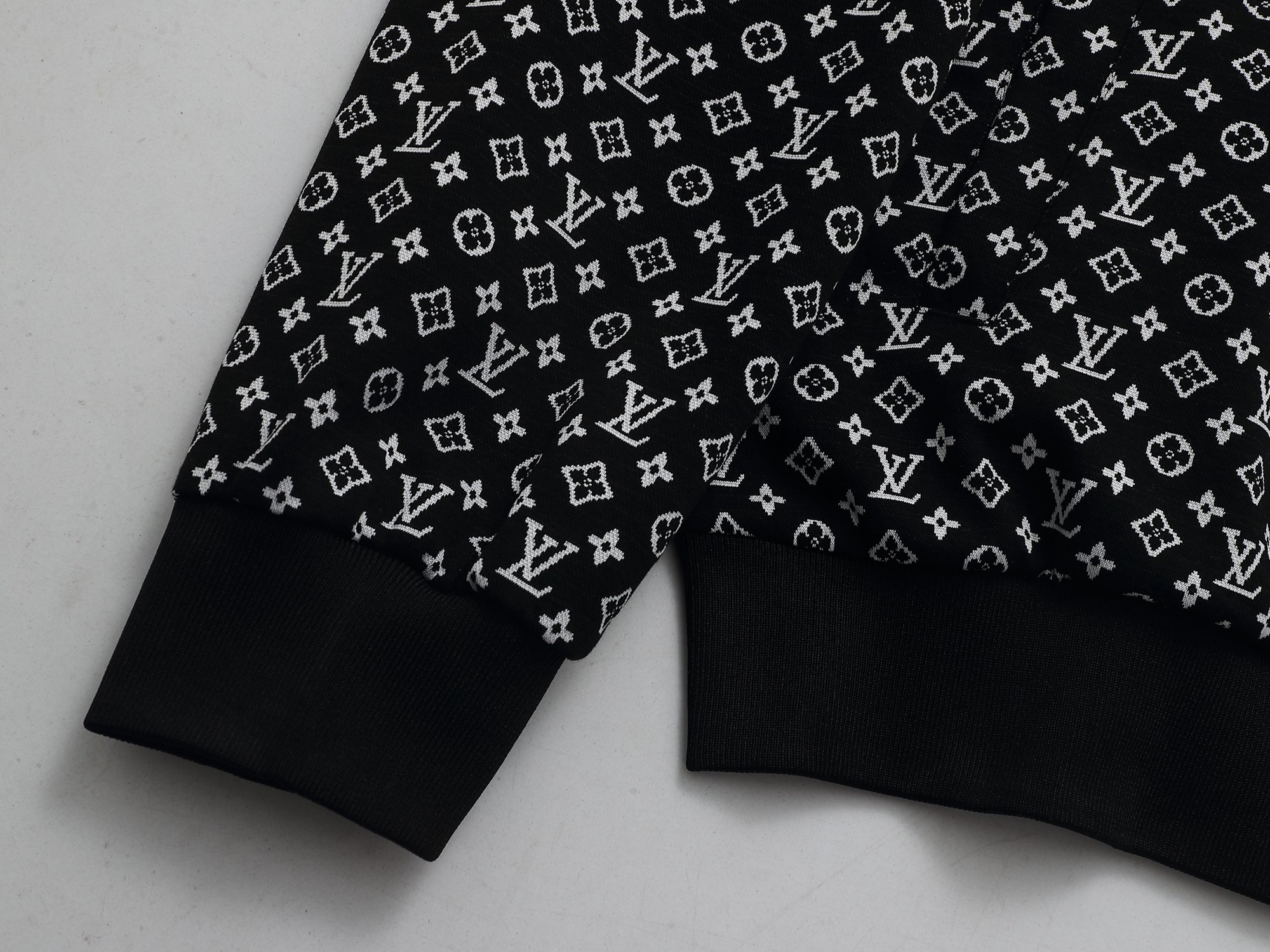 Bộ LV_thumbnail_0