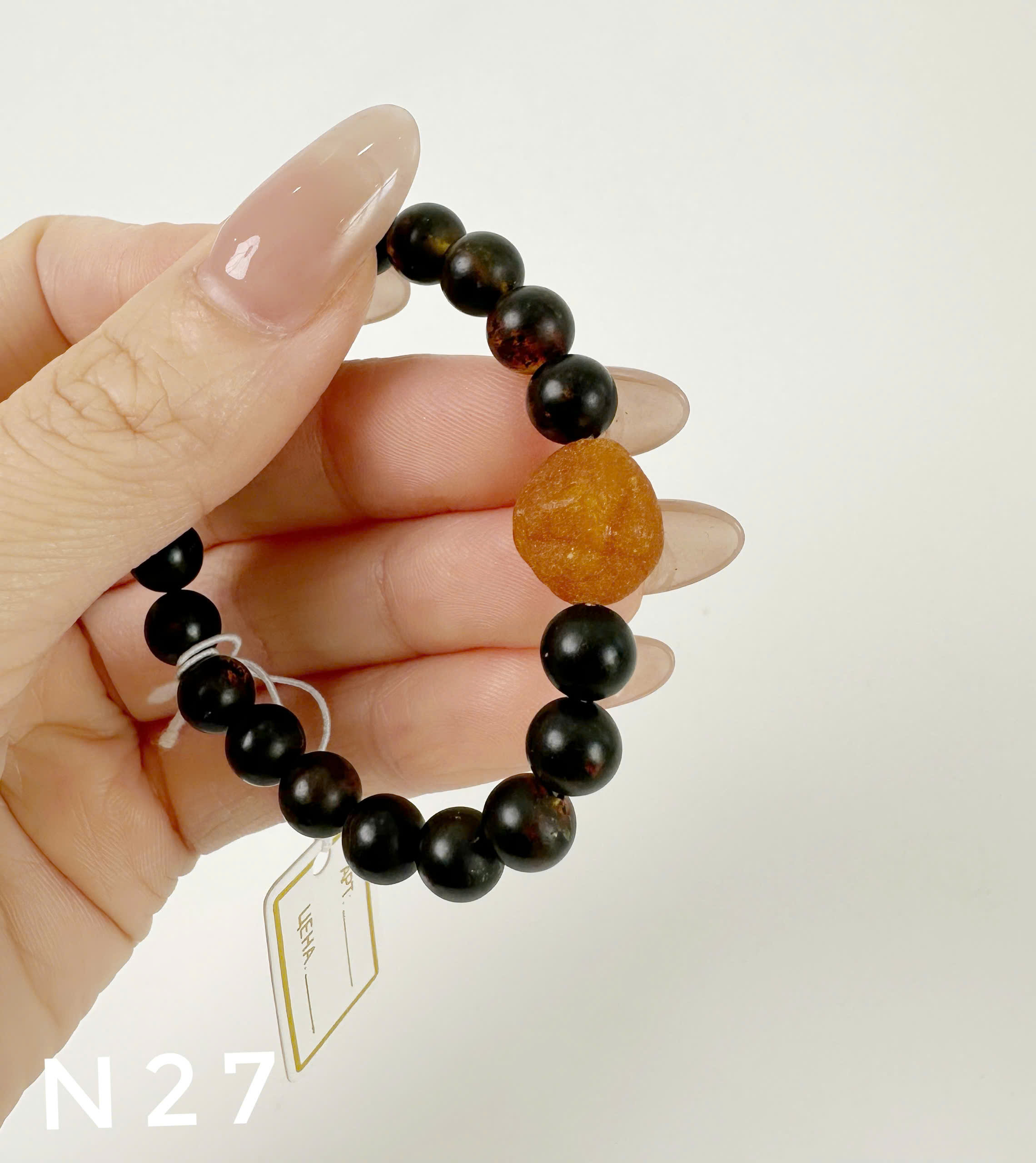 Vòng Tay Hổ Phách Rêu Đầm Lầy Mix Giọt Vàng Cho Bé - N27_thumbnail_2