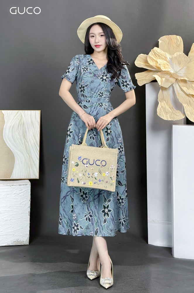 ĐẦM HOA XÒE CỔ THẮT BÍM - XÁM