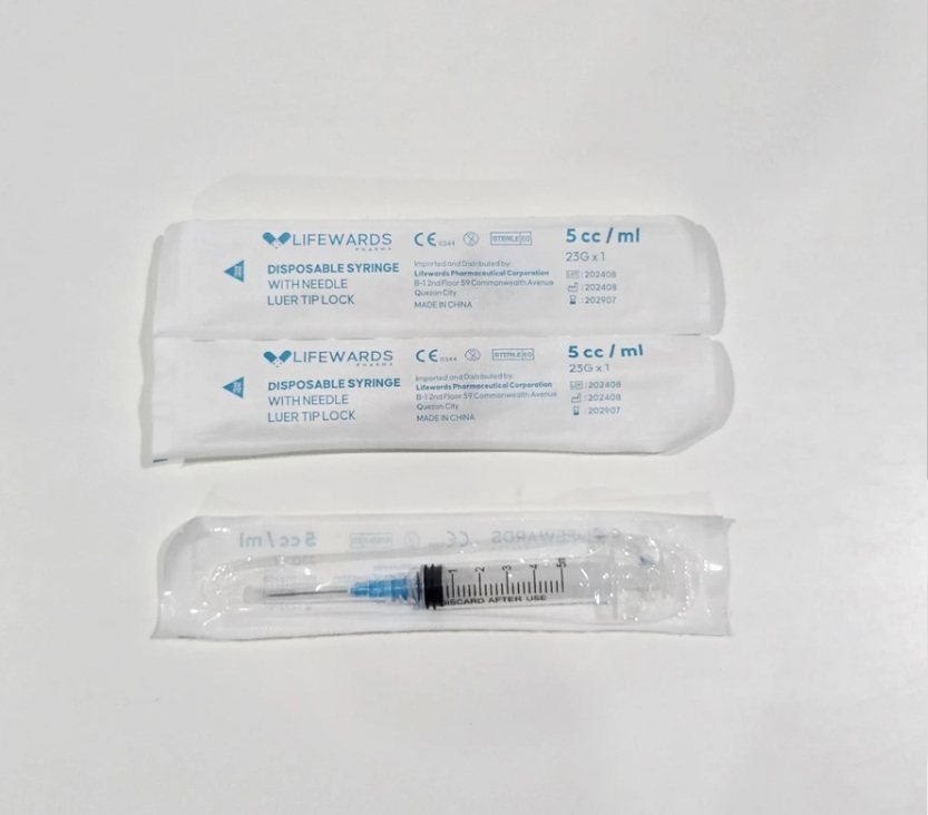 Lifewards Disposable Syringe 5cc with Needle – 23G × 1"