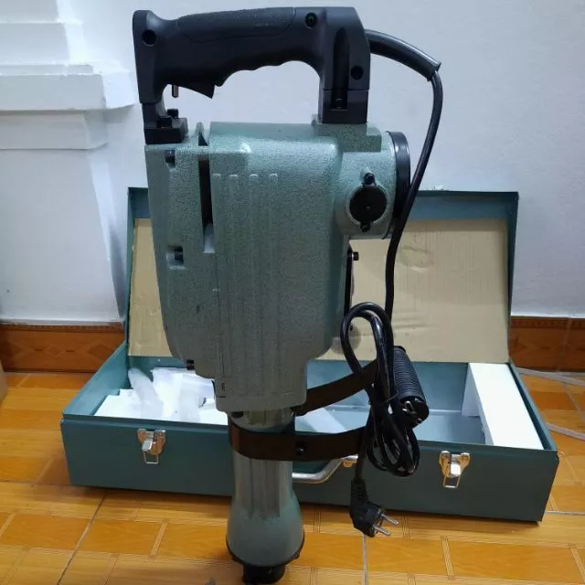Máy đục bê tông cầm tay 30mm Hatachi PH65A -1800w - Máy đục hạng nặng chuyên dụng - Lực đập mạnh - Giá rẻ_thumbnail_8