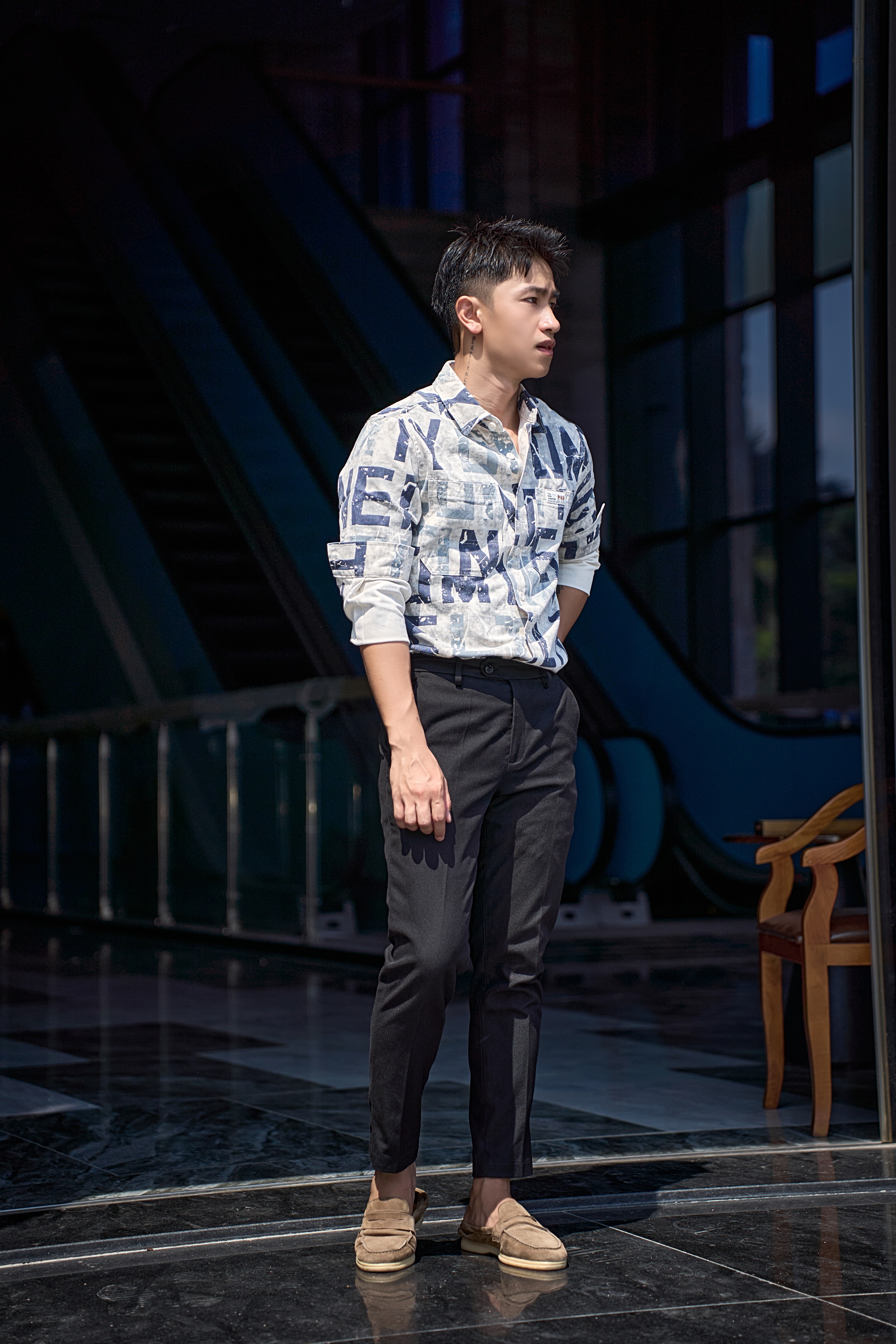 SA128 - Áo sơ mi nam dài tay họa tiết chữ nghệ thuật phong cách Nhật Bản, chất cotton mềm mại, form rộng rãi