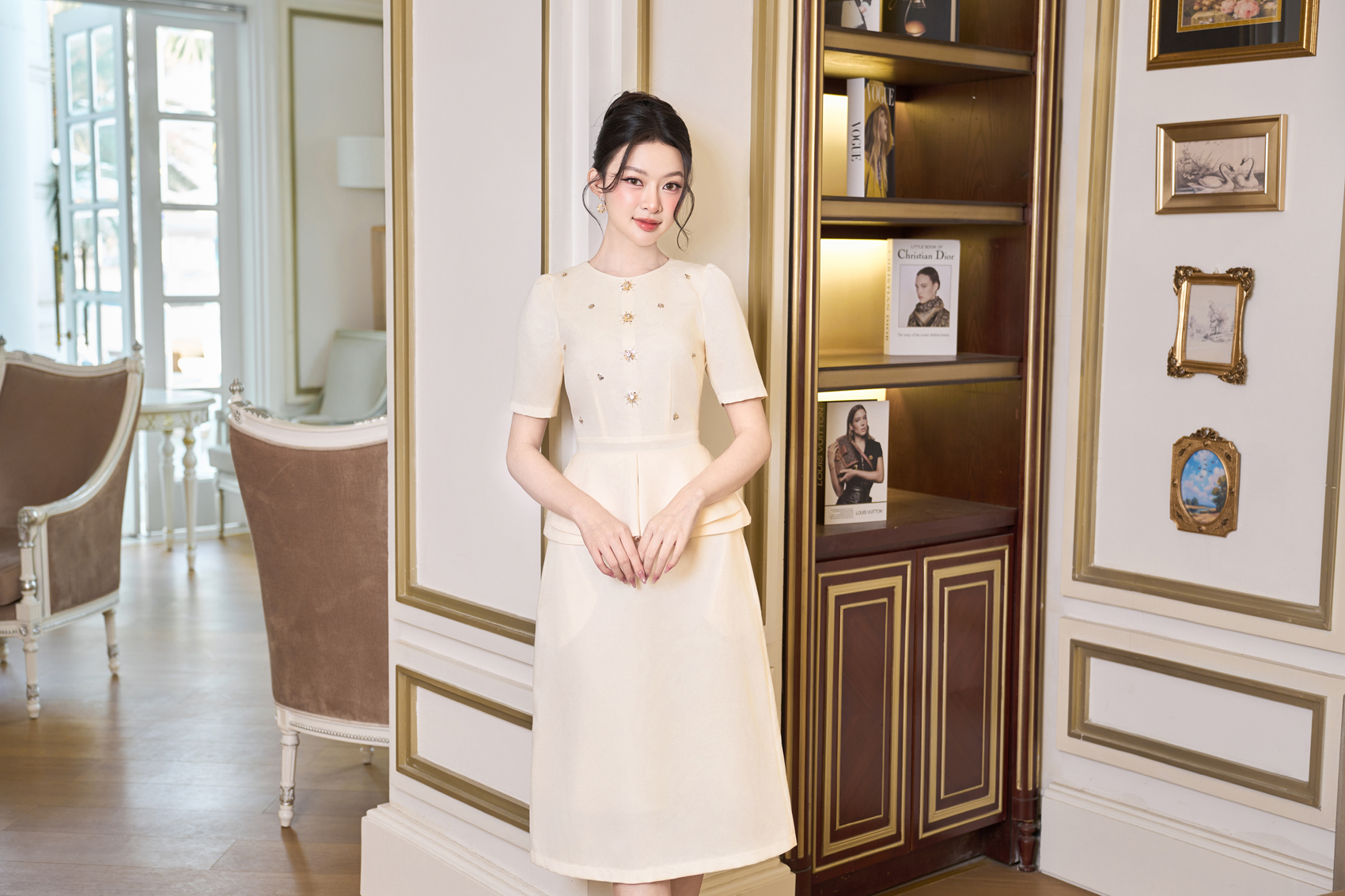 GUCO Đầm Peplum Kem Đính Đá Sang Trọng_thumbnail_4