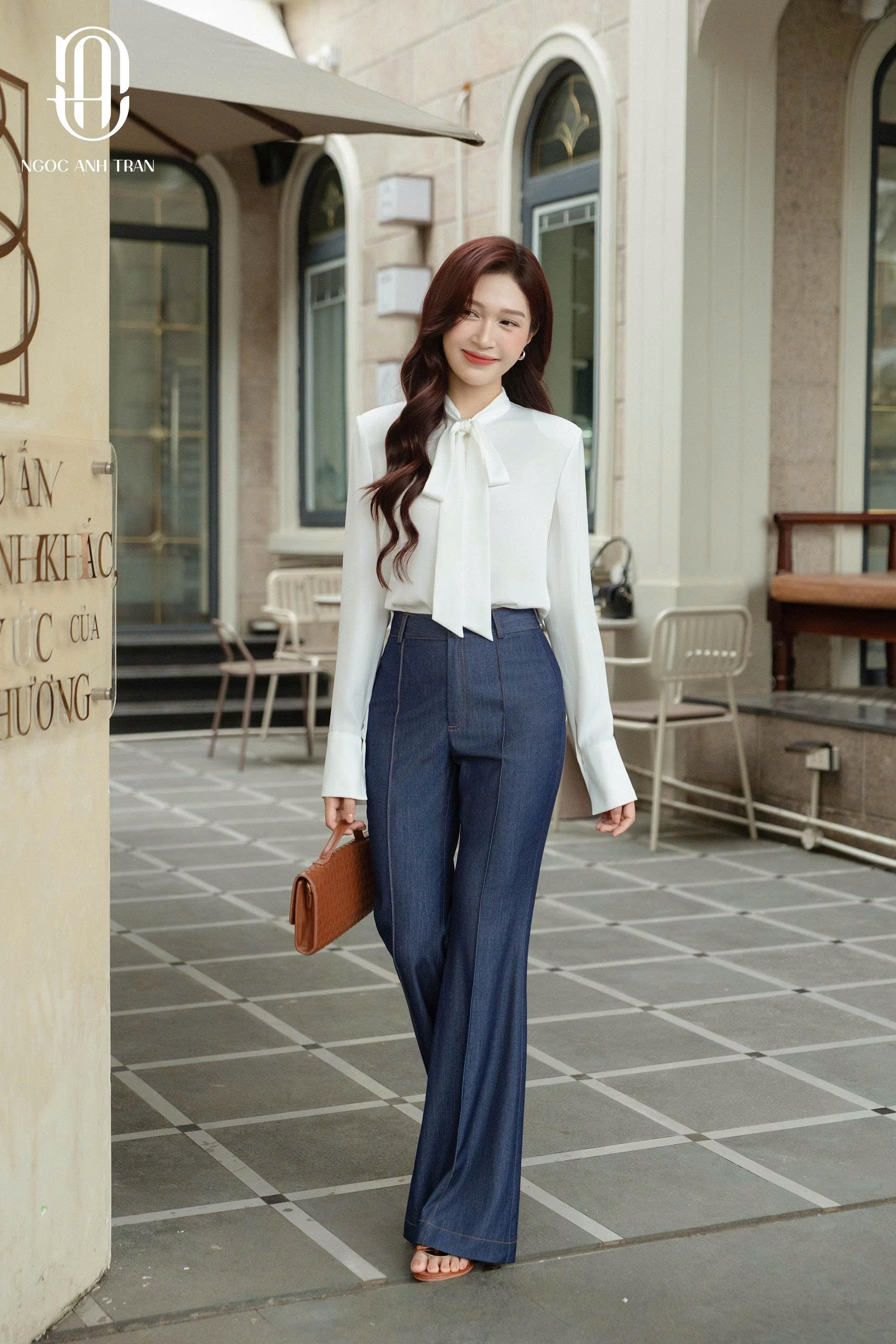 A294 - Sơ mi lụa trắng thắt nơ