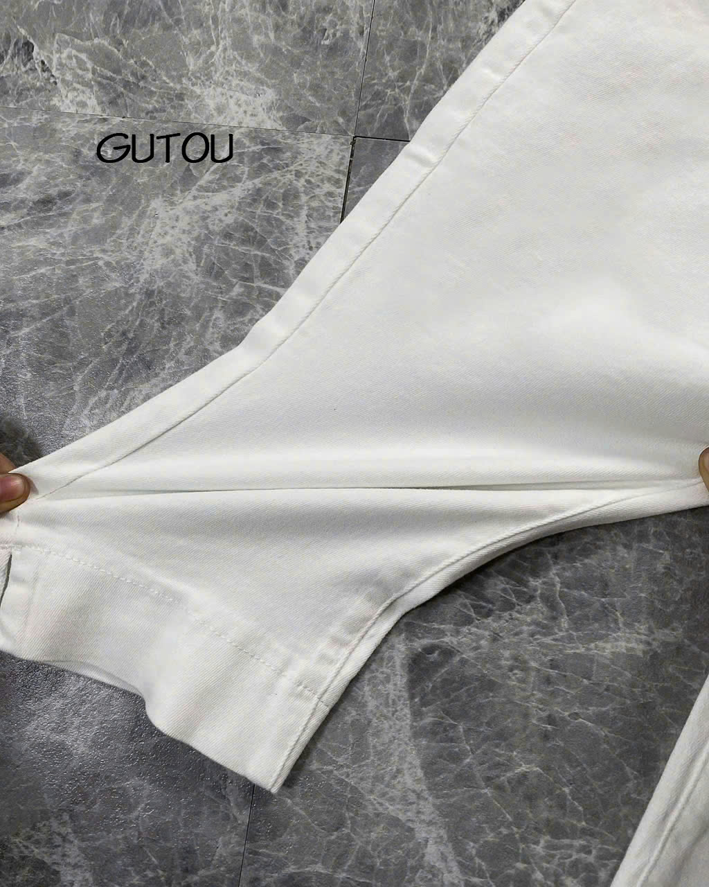 [ GUTOU ] Quần Jean Ngố Trơn Lai Xẻ Hem Denim_thumbnail_4