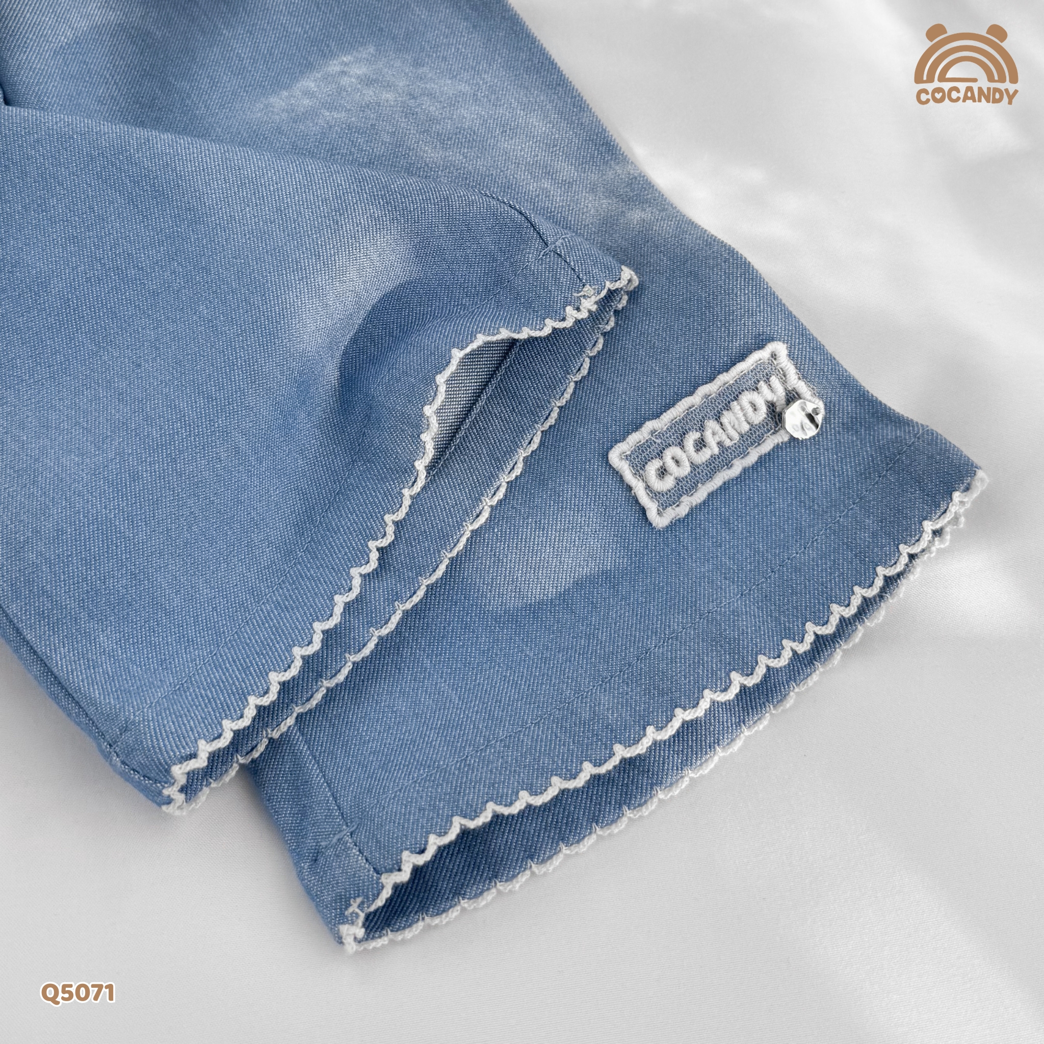 Quần dài XANH jeans ống loe đính tag_thumbnail_4