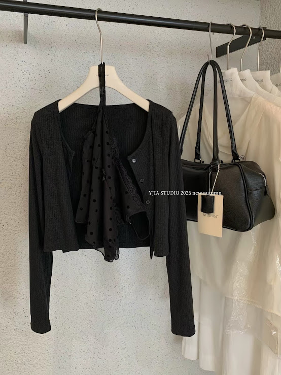 Lucas - Set váy 2 dây chấm bi viền ren dáng dài + áo khoác cardigan cài cúc + khắn chấm bi_thumbnail_4