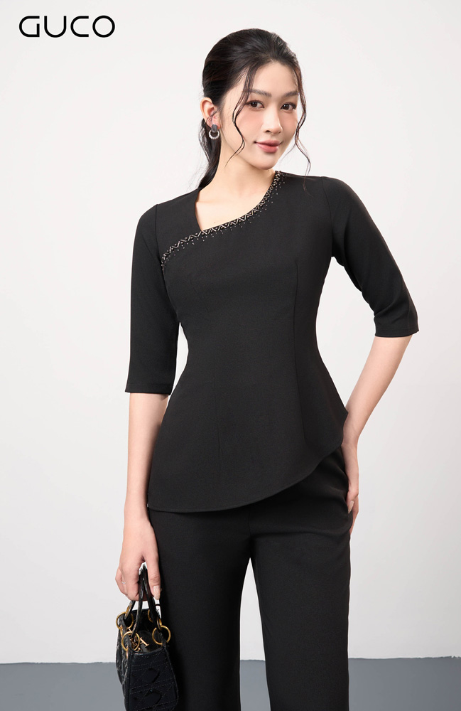 ÁO CÔNG SỞ CỔ CHÉO KẾT ĐÁ - ĐEN
