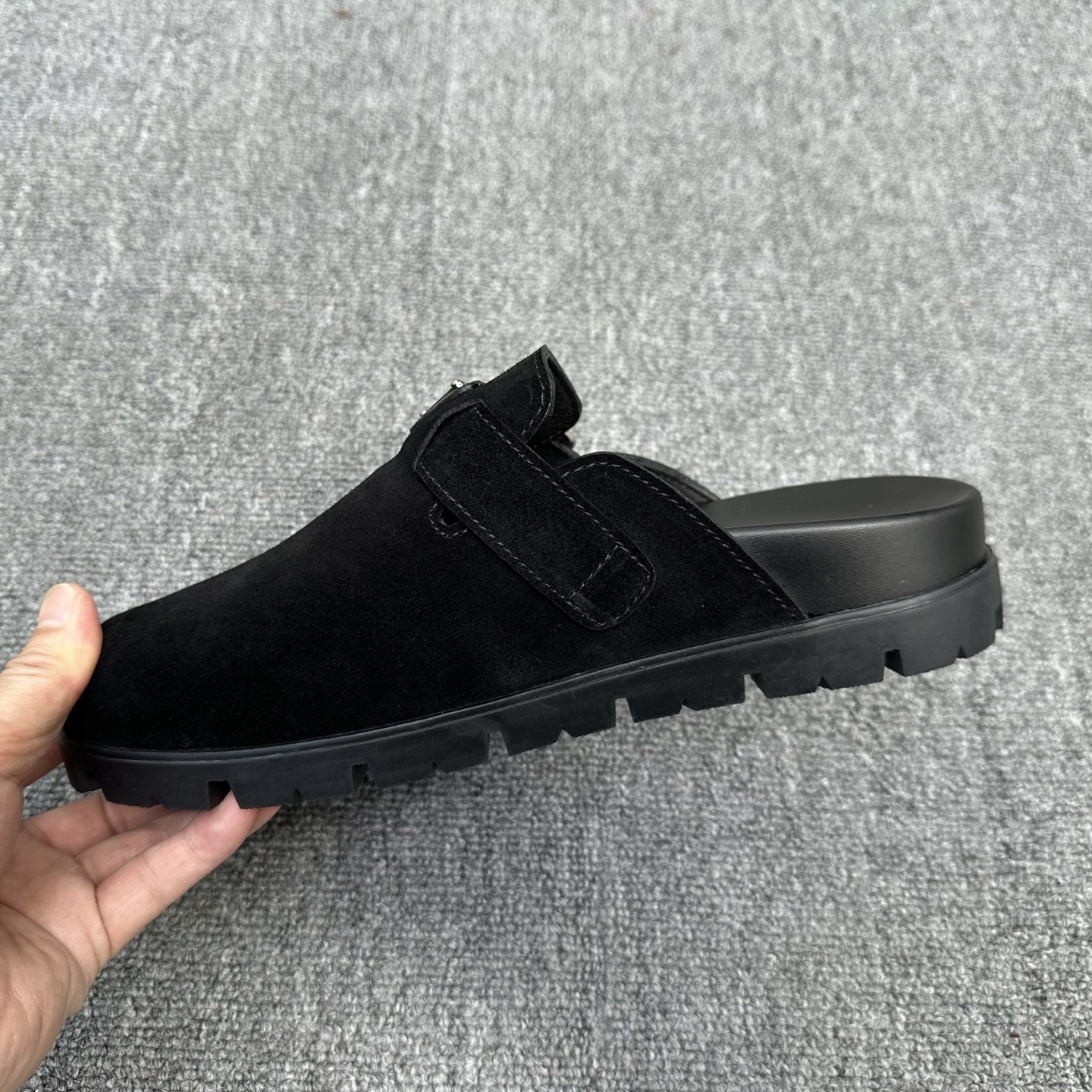 Sục PRADA_thumbnail_7